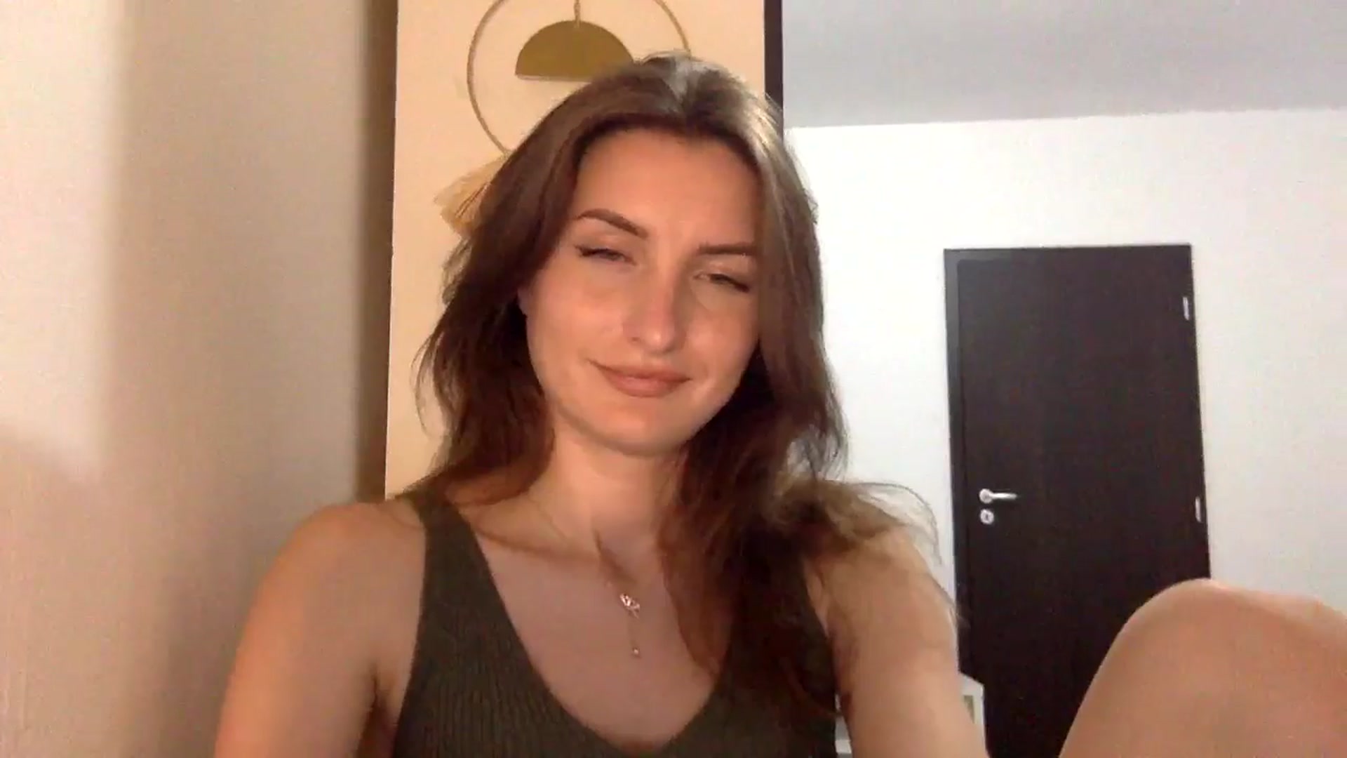 Gallery image thumbnail from EmilyNParis's myfreecams stream on, 06/10/2024, 20:05 image 17 of 20
