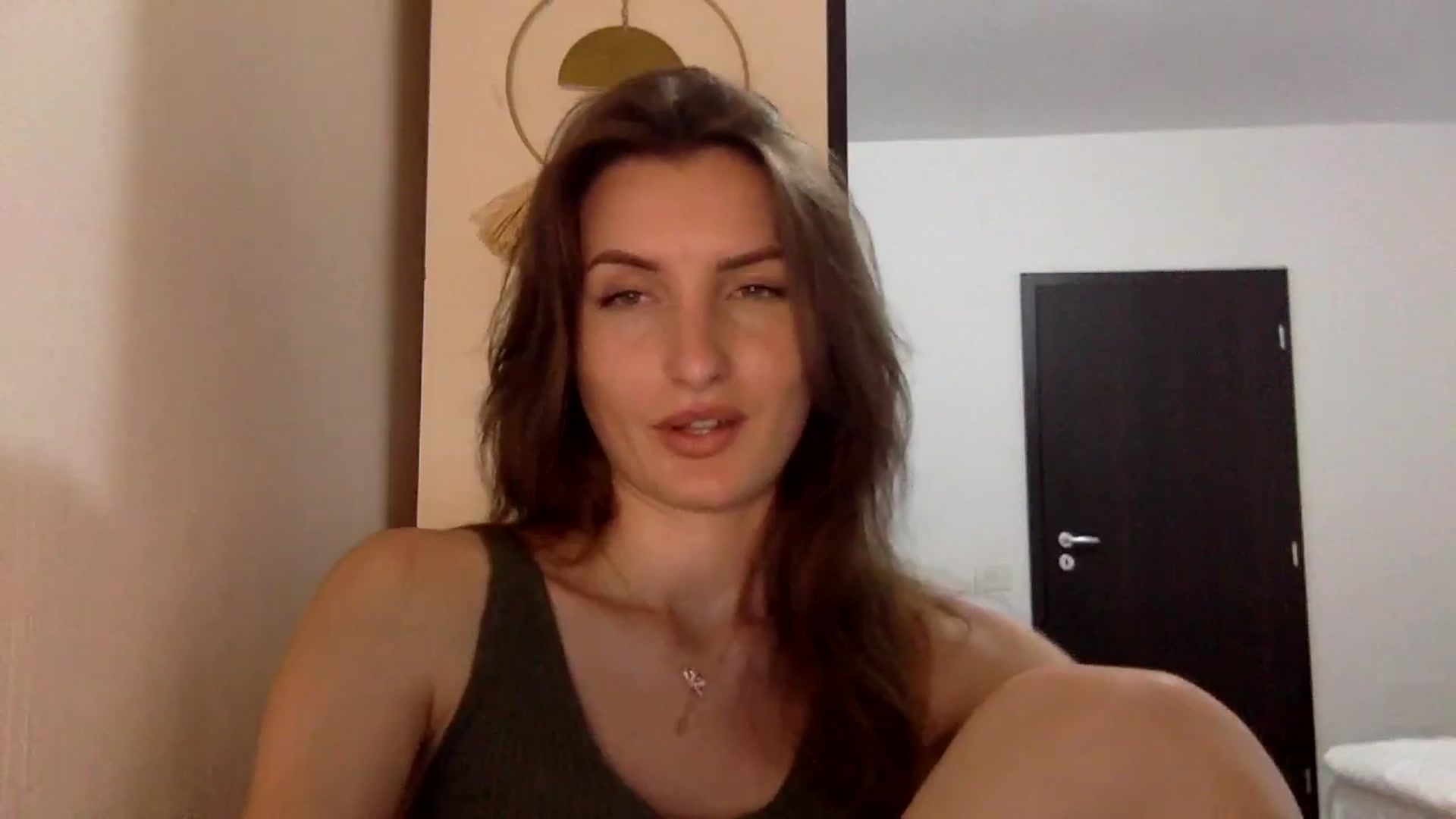 Gallery image thumbnail from EmilyNParis's myfreecams stream on, 06/10/2024, 20:05 image 6 of 20