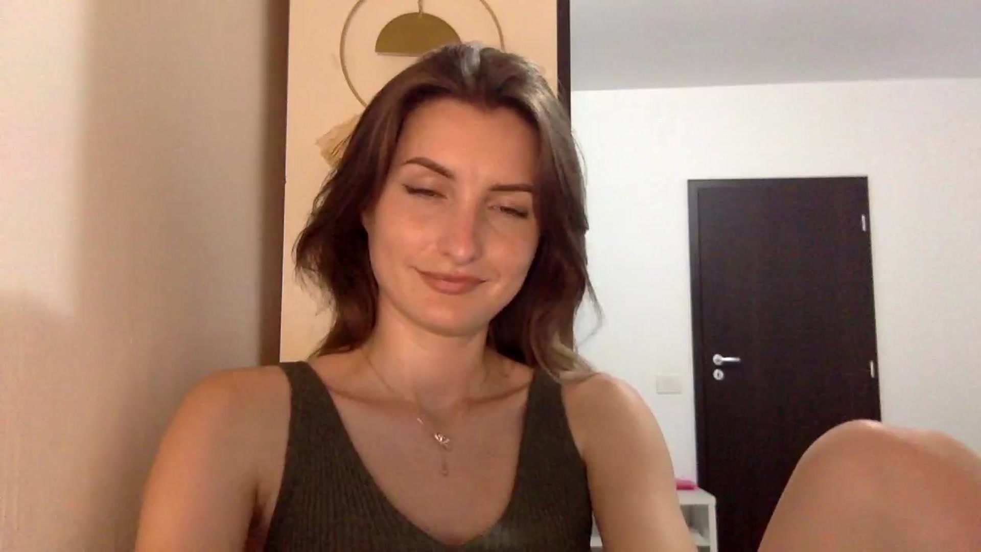 Gallery image thumbnail from EmilyNParis's myfreecams stream on, 06/10/2024, 20:28 image 7 of 20