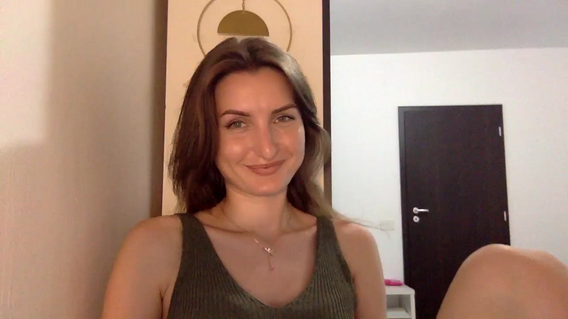 Gallery image thumbnail from EmilyNParis's myfreecams stream on, 06/10/2024, 20:28 image 3 of 20
