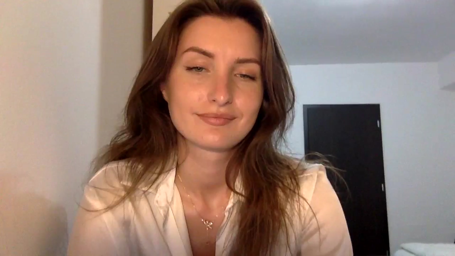 Gallery image thumbnail from EmilyNParis's myfreecams stream on, 06/15/2024, 19:48 image 9 of 20