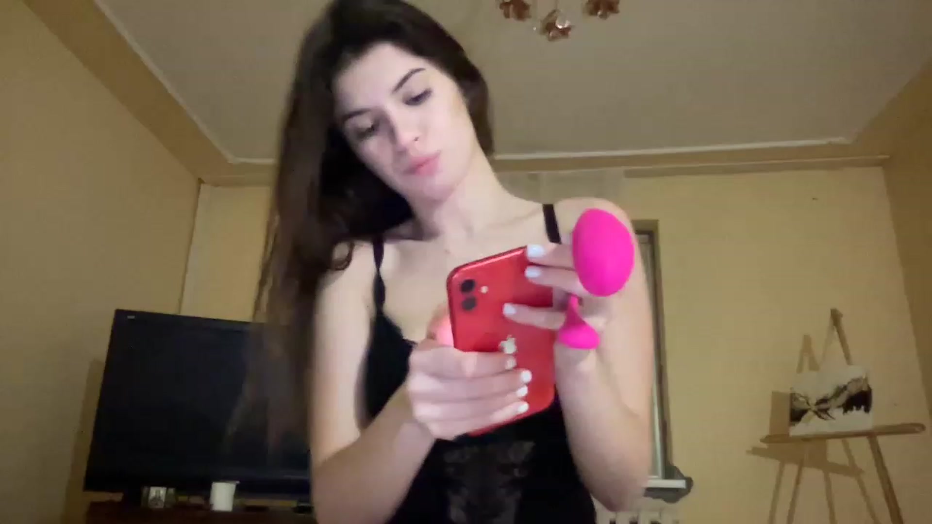 Gallery image thumbnail from EmilyPariss's myfreecams stream on, 12/29/2022, 18:17 image 17 of 20