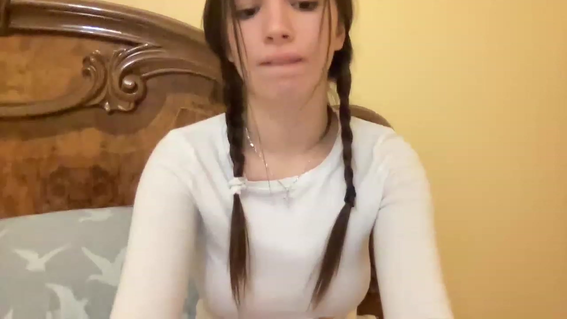 Gallery image thumbnail from EmilyPariss's myfreecams stream on, 01/26/2023, 20:51 image 9 of 20