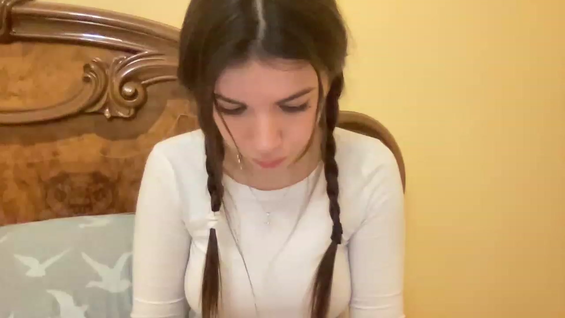 Gallery image thumbnail from EmilyPariss's myfreecams stream on, 01/26/2023, 20:51 image 7 of 20