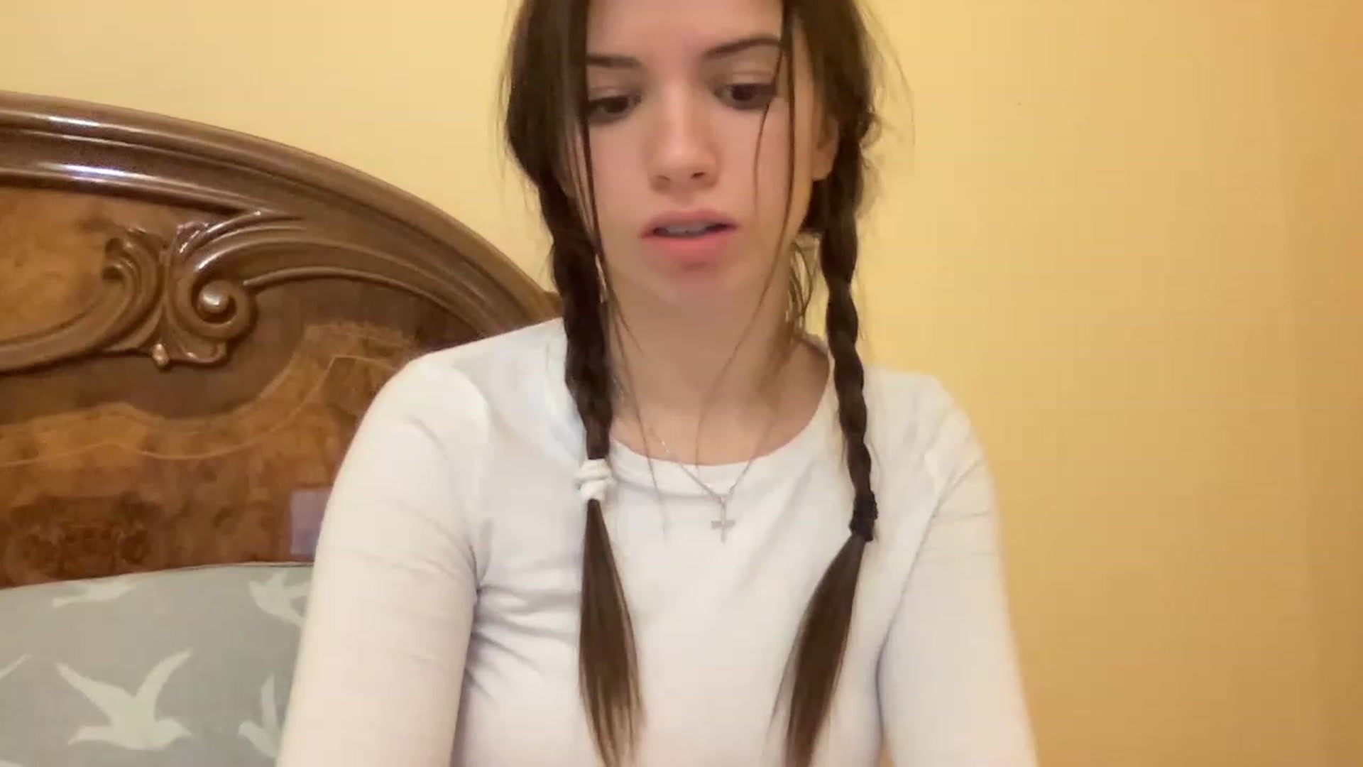 Gallery image thumbnail from EmilyPariss's myfreecams stream on, 01/26/2023, 21:38 image 17 of 20