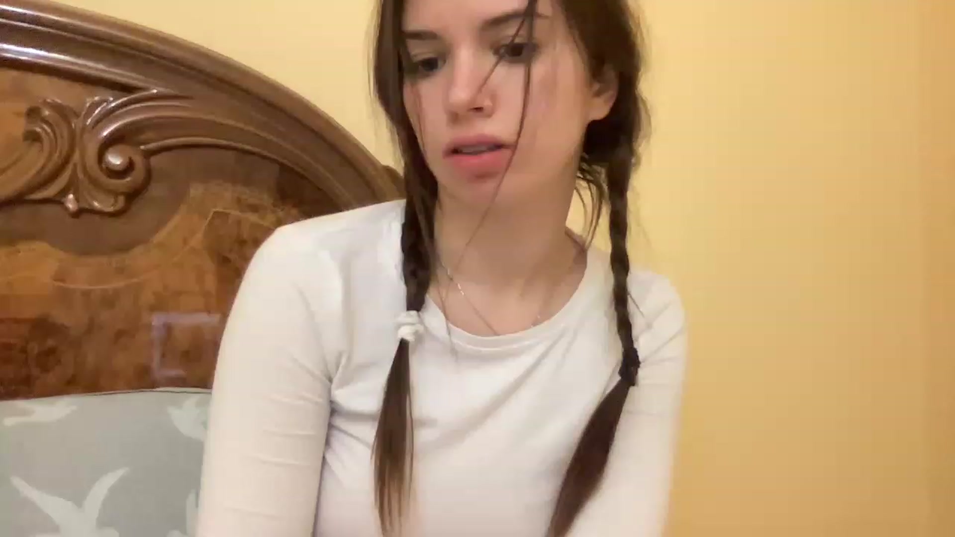 Gallery image thumbnail from EmilyPariss's myfreecams stream on, 01/26/2023, 21:38 image 11 of 20