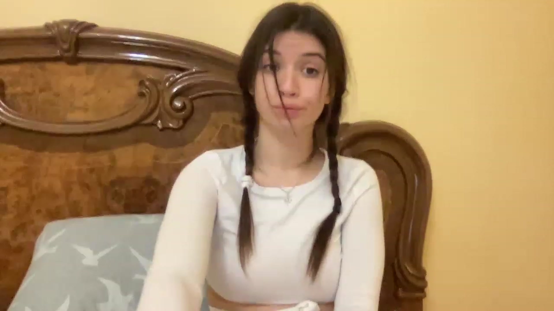 Gallery image thumbnail from EmilyPariss's myfreecams stream on, 01/26/2023, 21:38 image 20 of 20