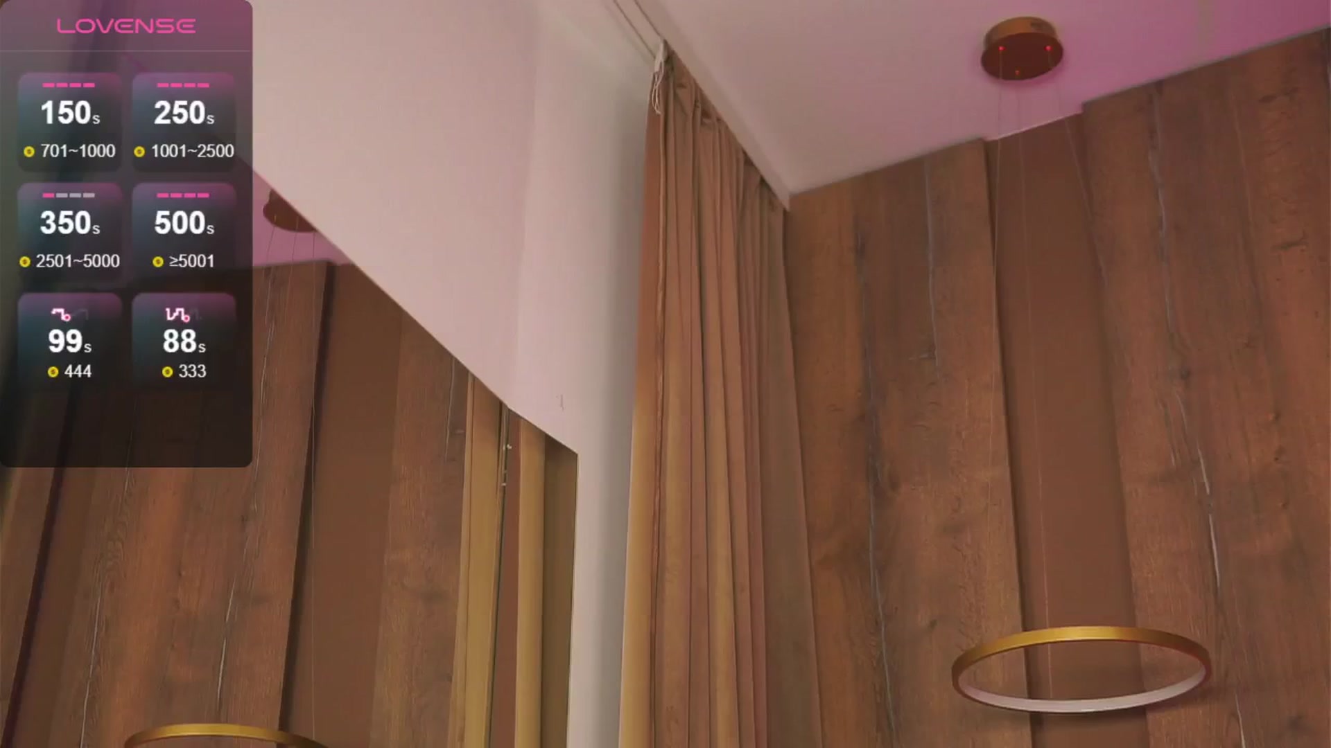 Gallery image thumbnail from EmilyRaymont's myfreecams stream on, 11/21/2024, 17:28 image 15 of 20