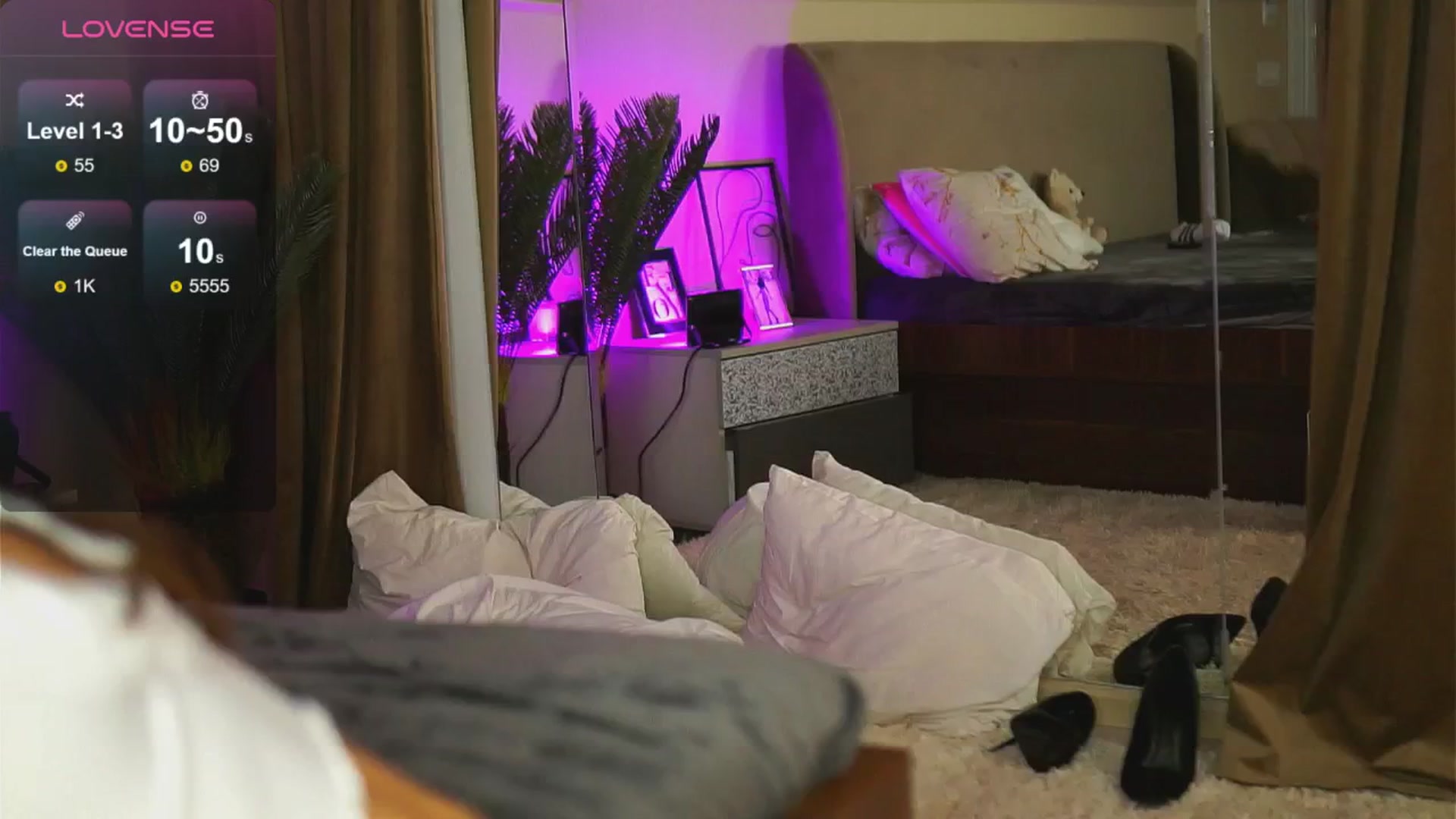Gallery image thumbnail from EmilyRaymont's myfreecams stream on, 01/25/2025, 06:52 image 16 of 20