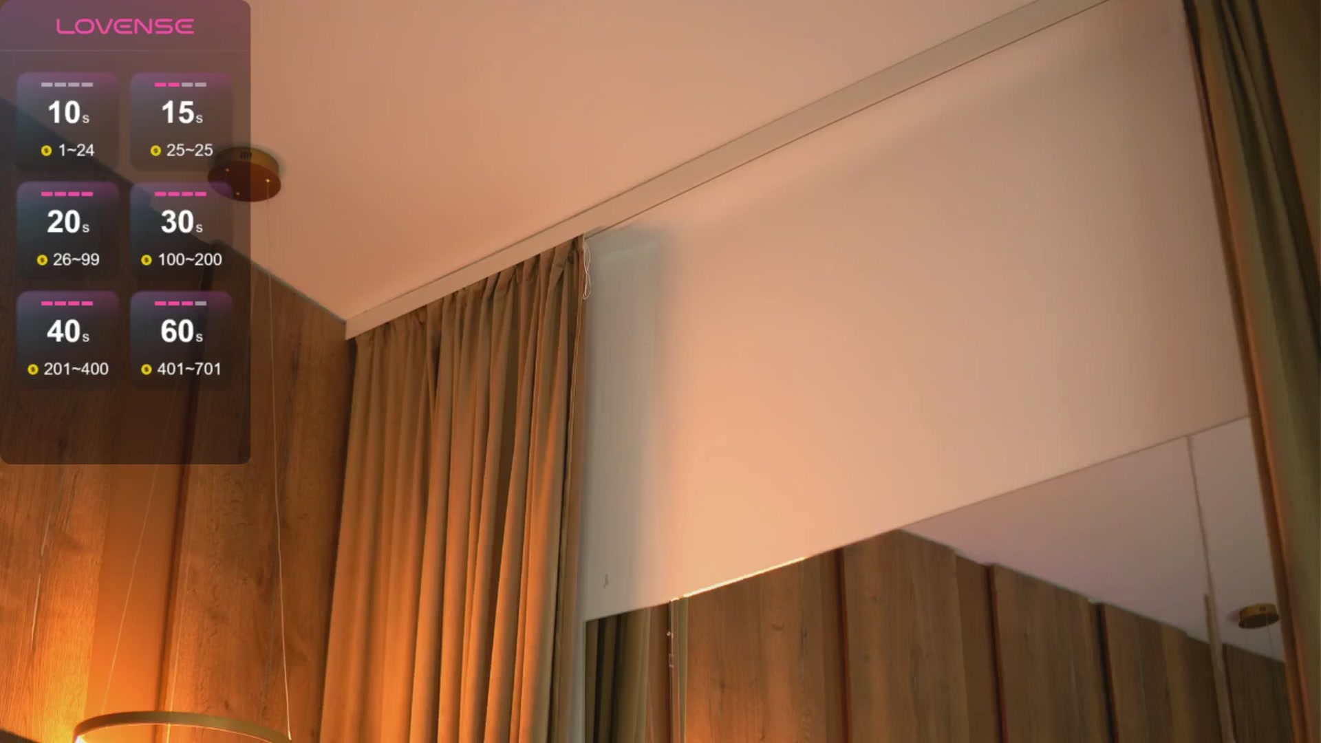 Gallery image thumbnail from EmilyRaymont's myfreecams stream on, 02/06/2025, 22:29 image 16 of 20