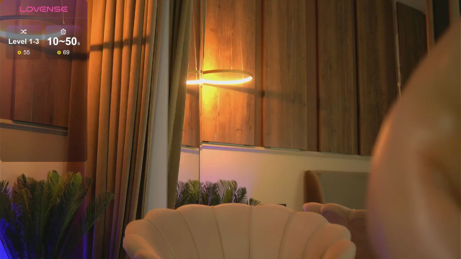 Gallery image thumbnail from EmilyRaymont's myfreecams stream on, 02/11/2025, 07:30 image 6 of 20