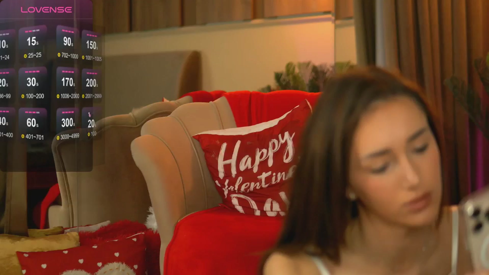 Gallery image thumbnail from EmilyRaymont's myfreecams stream on, 02/17/2025, 01:50 image 1 of 20