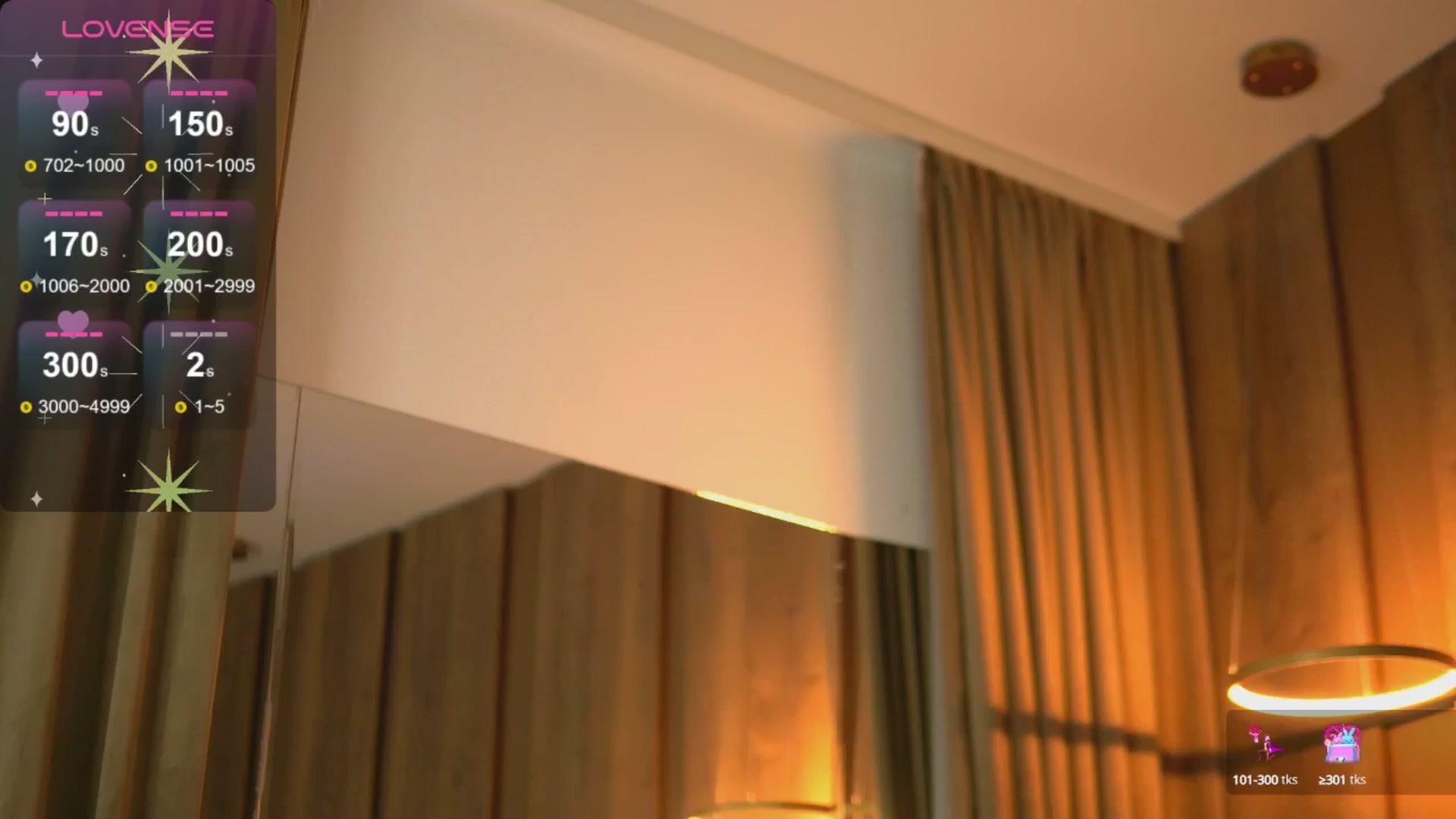 Gallery image thumbnail from EmilyRaymont's myfreecams stream on, 03/05/2025, 23:50 image 3 of 20