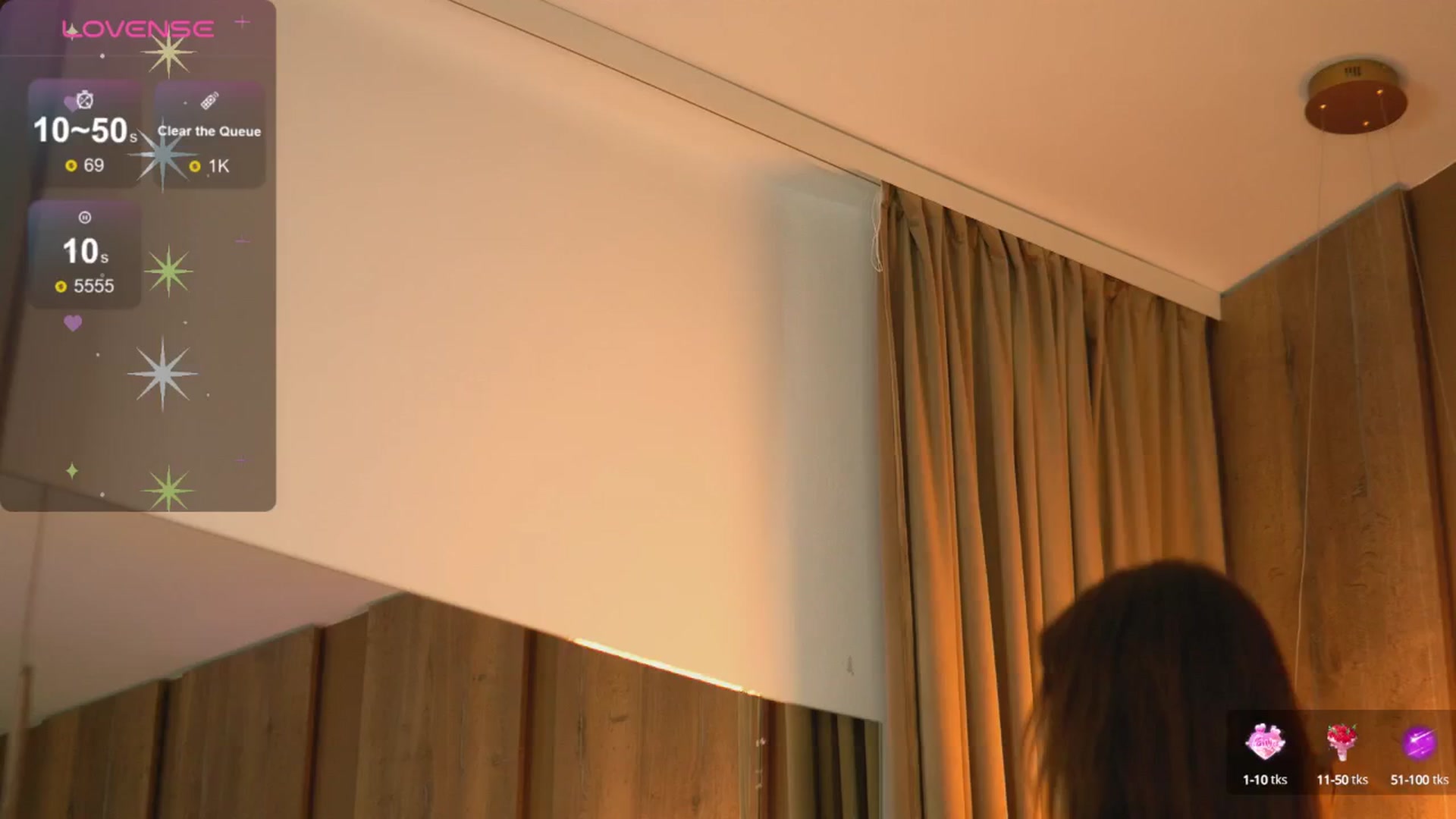 Gallery image thumbnail from EmilyRaymont's myfreecams stream on, 03/11/2025, 01:20 image 5 of 20