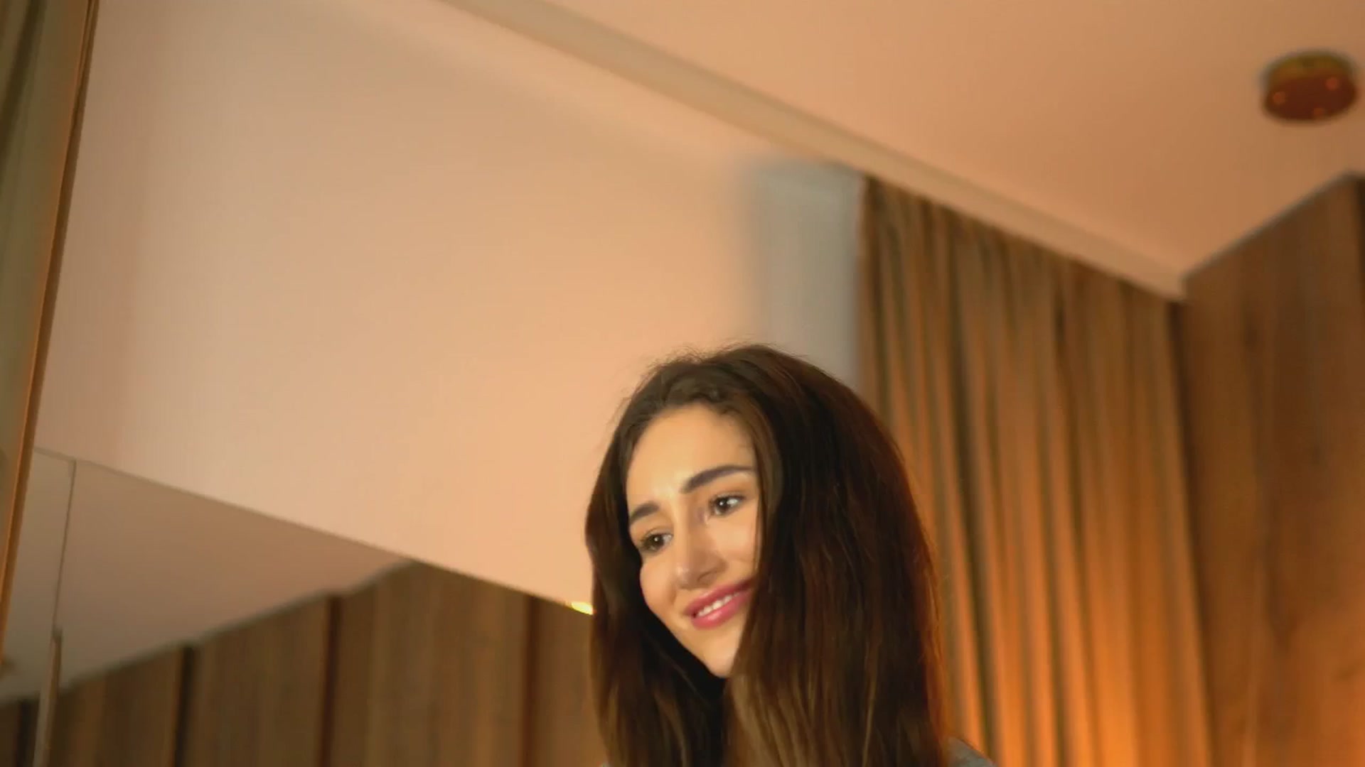 Gallery image thumbnail from EmilyRaymont's myfreecams stream on, 03/11/2025, 07:14 image 3 of 20