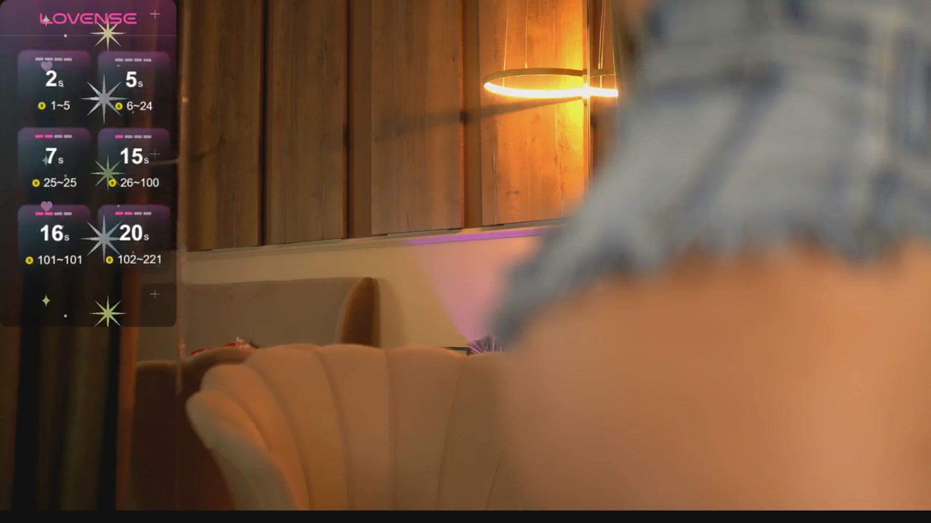 Gallery image thumbnail from EmilyRaymont's myfreecams stream on, 03/26/2025, 05:47 image 7 of 20