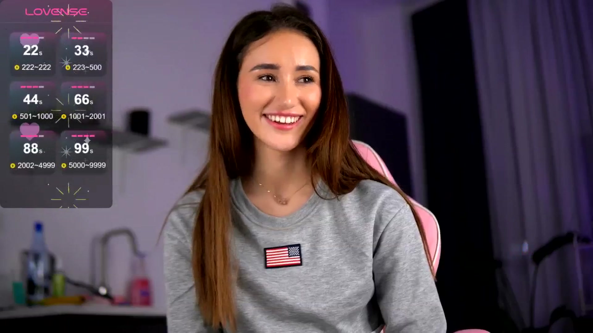 Gallery image thumbnail from EmilyRaymont's myfreecams stream on, 03/31/2025, 22:05 image 19 of 20