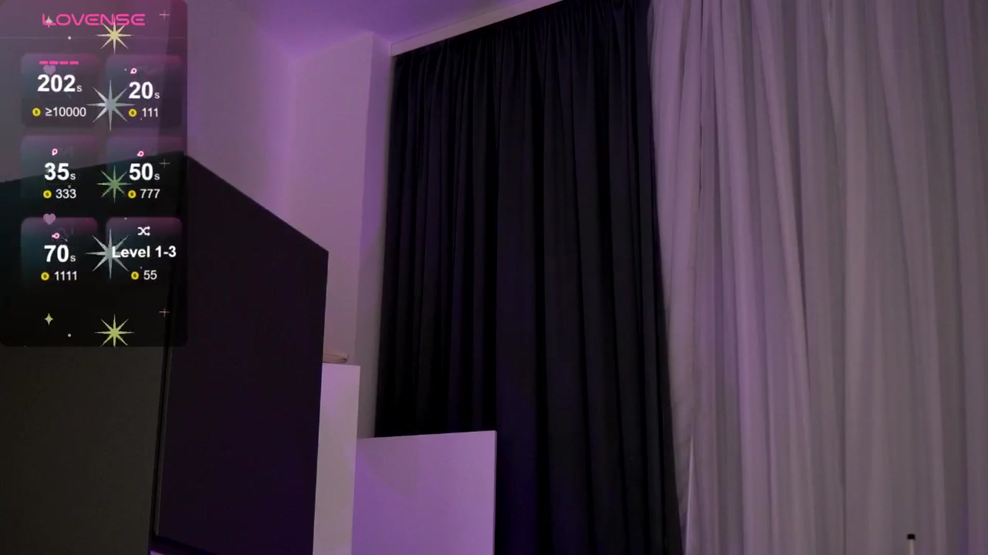 Gallery image thumbnail from EmilyRaymont's myfreecams stream on, 05/07/2025, 02:31 image 9 of 20
