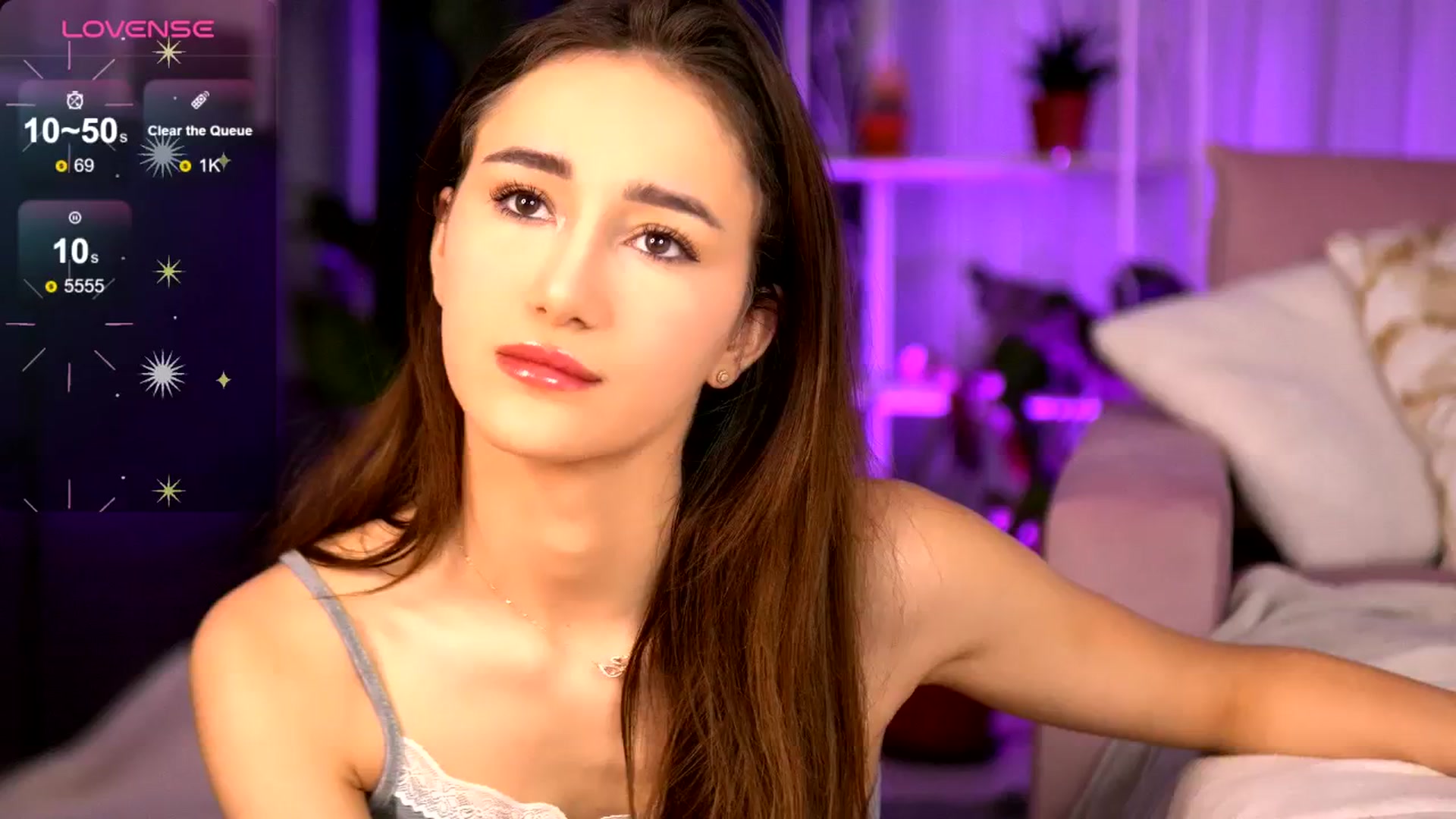 Gallery image thumbnail from EmilyRaymont's myfreecams stream on, 05/11/2025, 21:36 image 2 of 20