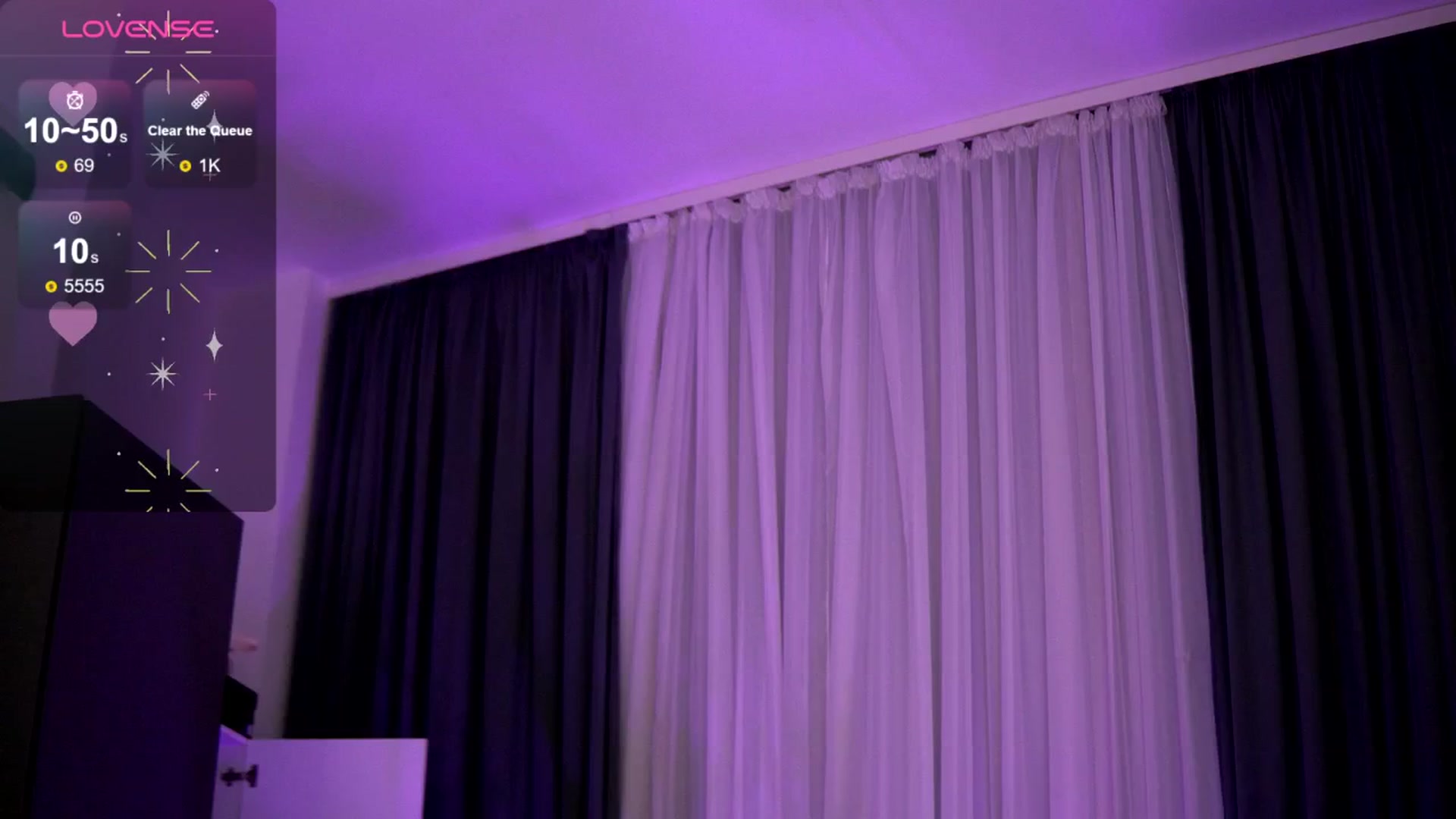 Gallery image thumbnail from EmilyRaymont's myfreecams stream on, 05/11/2025, 21:36 image 9 of 20