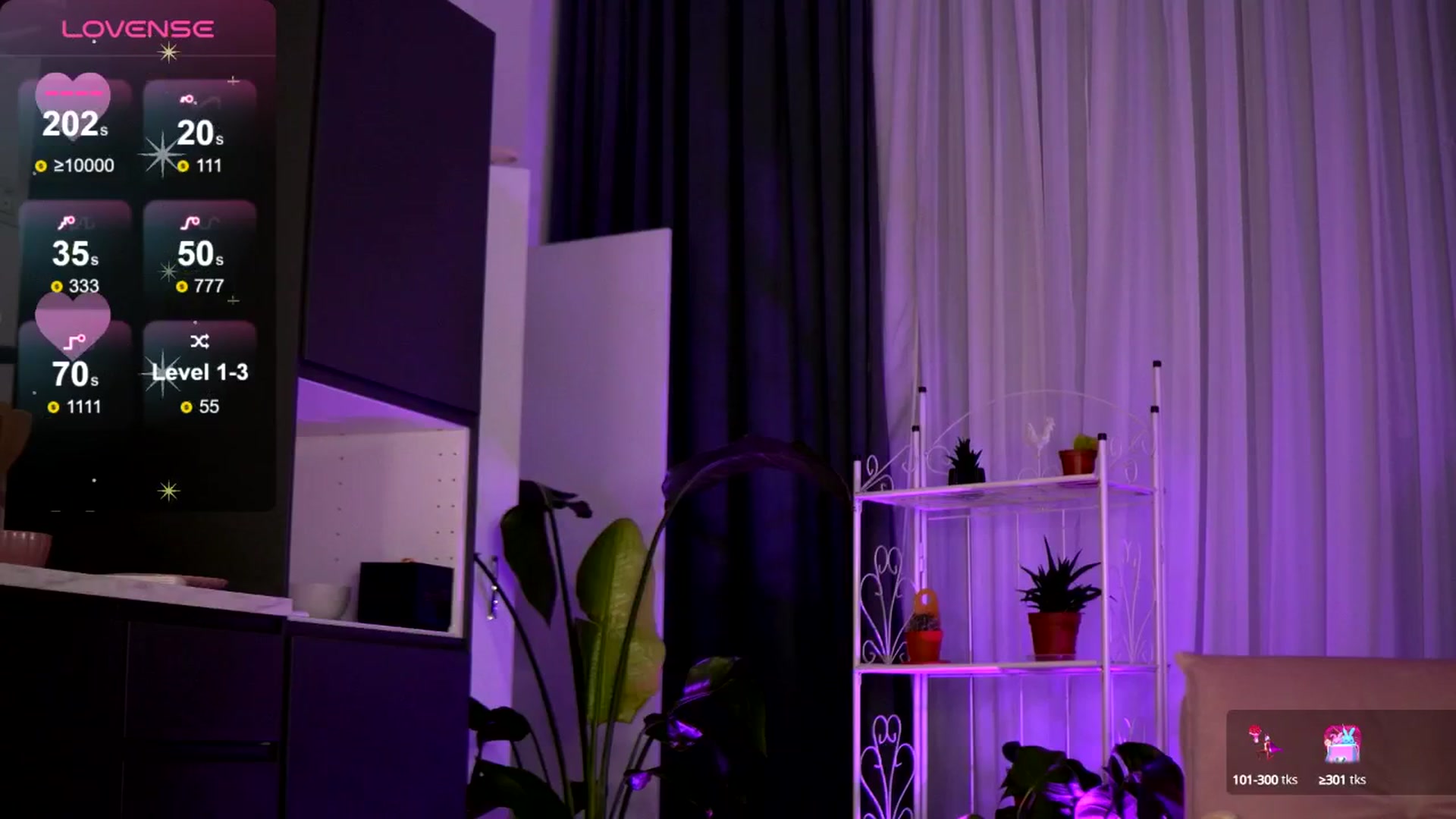 Gallery image thumbnail from EmilyRaymont's myfreecams stream on, 05/13/2025, 04:40 image 2 of 20