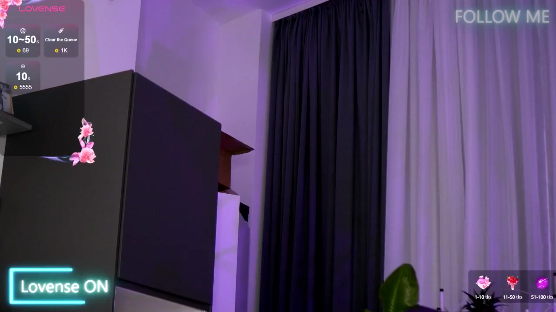 Gallery image thumbnail from EmilyRaymont's myfreecams stream on, 05/30/2025, 01:59 image 11 of 20