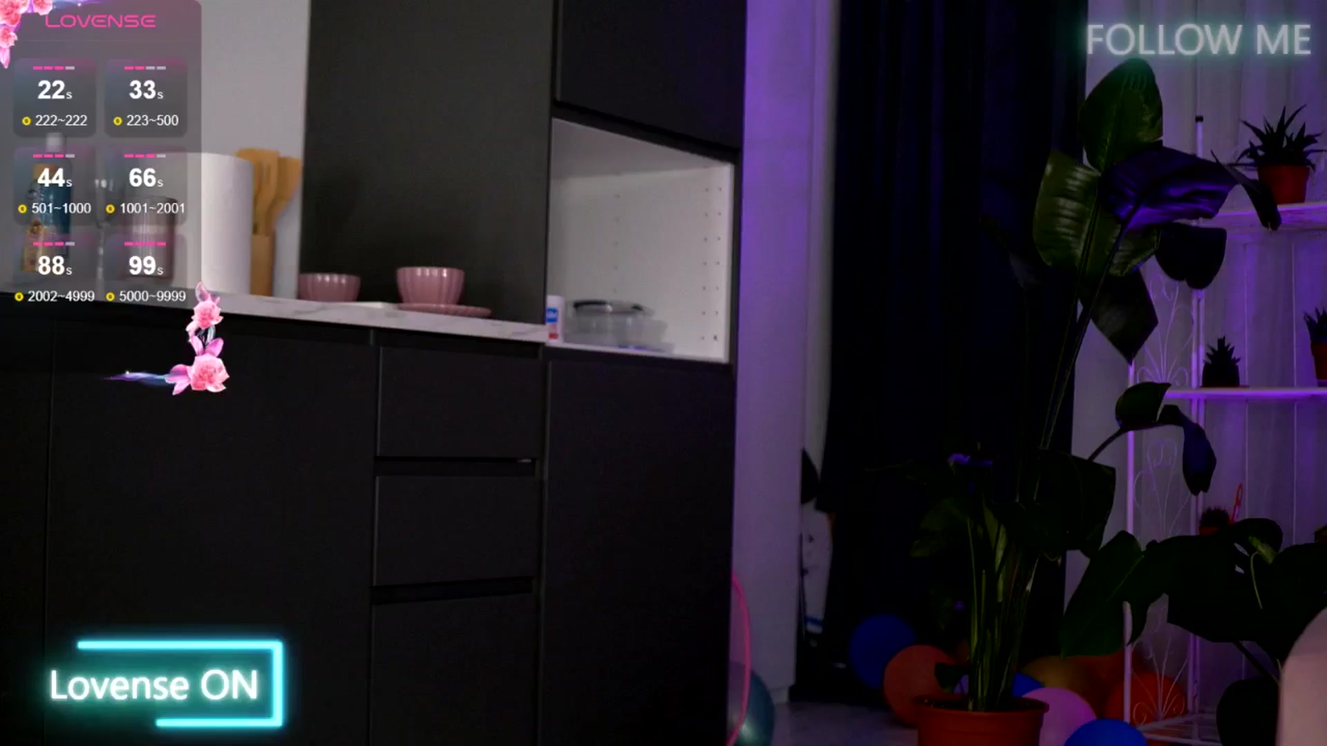 Gallery image thumbnail from EmilyRaymont's myfreecams stream on, 05/30/2025, 21:16 image 11 of 20