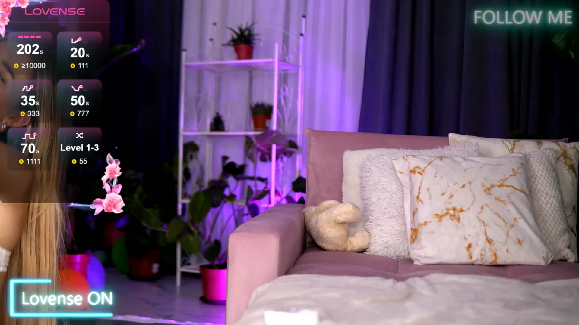 Gallery image thumbnail from EmilyRaymont's myfreecams stream on, 06/07/2025, 21:14 image 12 of 20