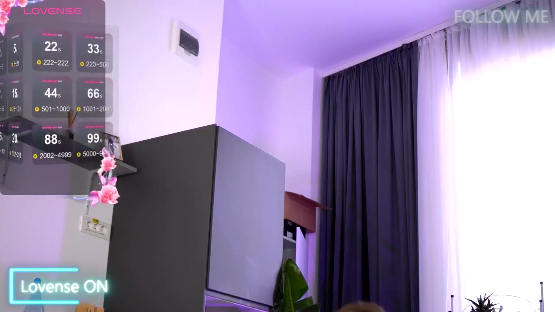 Gallery image thumbnail from EmilyRaymont's myfreecams stream on, 06/08/2025, 03:48 image 8 of 20