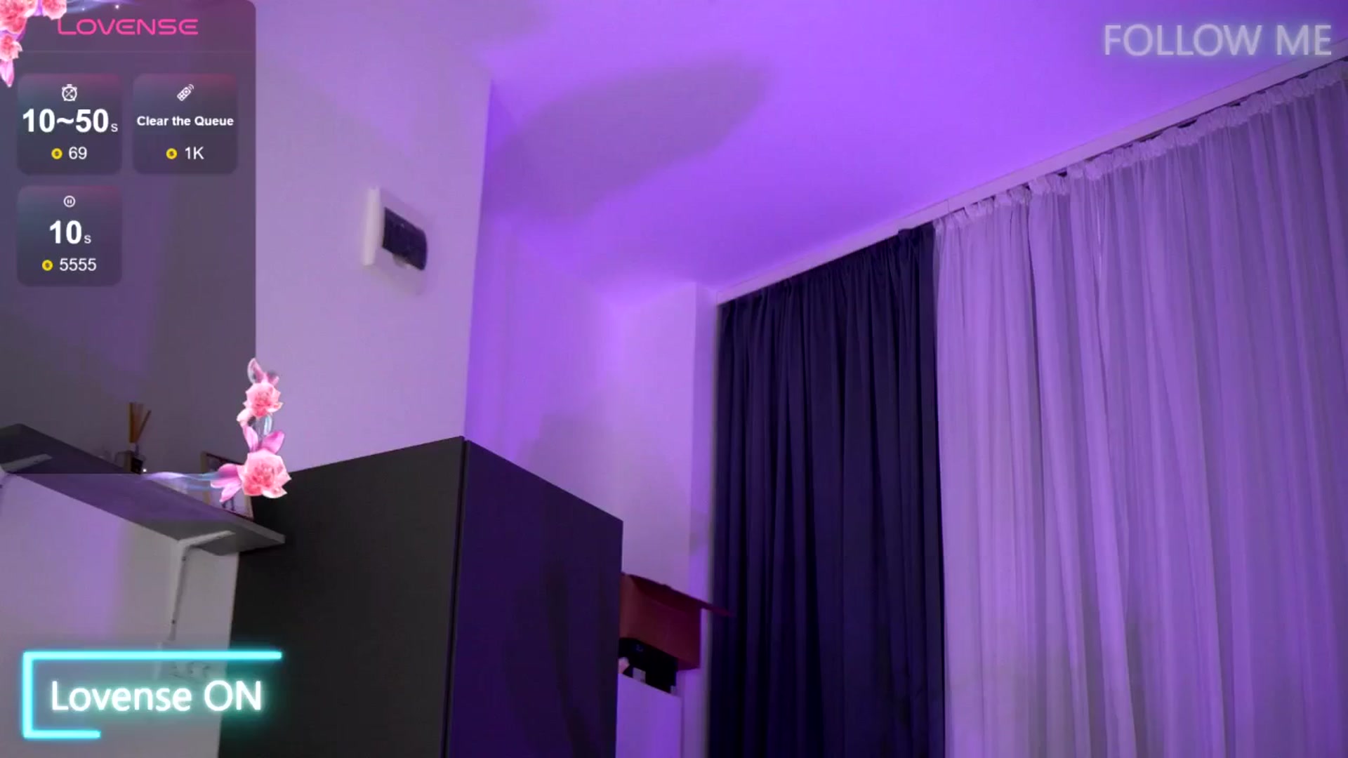 Gallery image thumbnail from EmilyRaymont's myfreecams stream on, 06/13/2025, 02:14 image 3 of 20