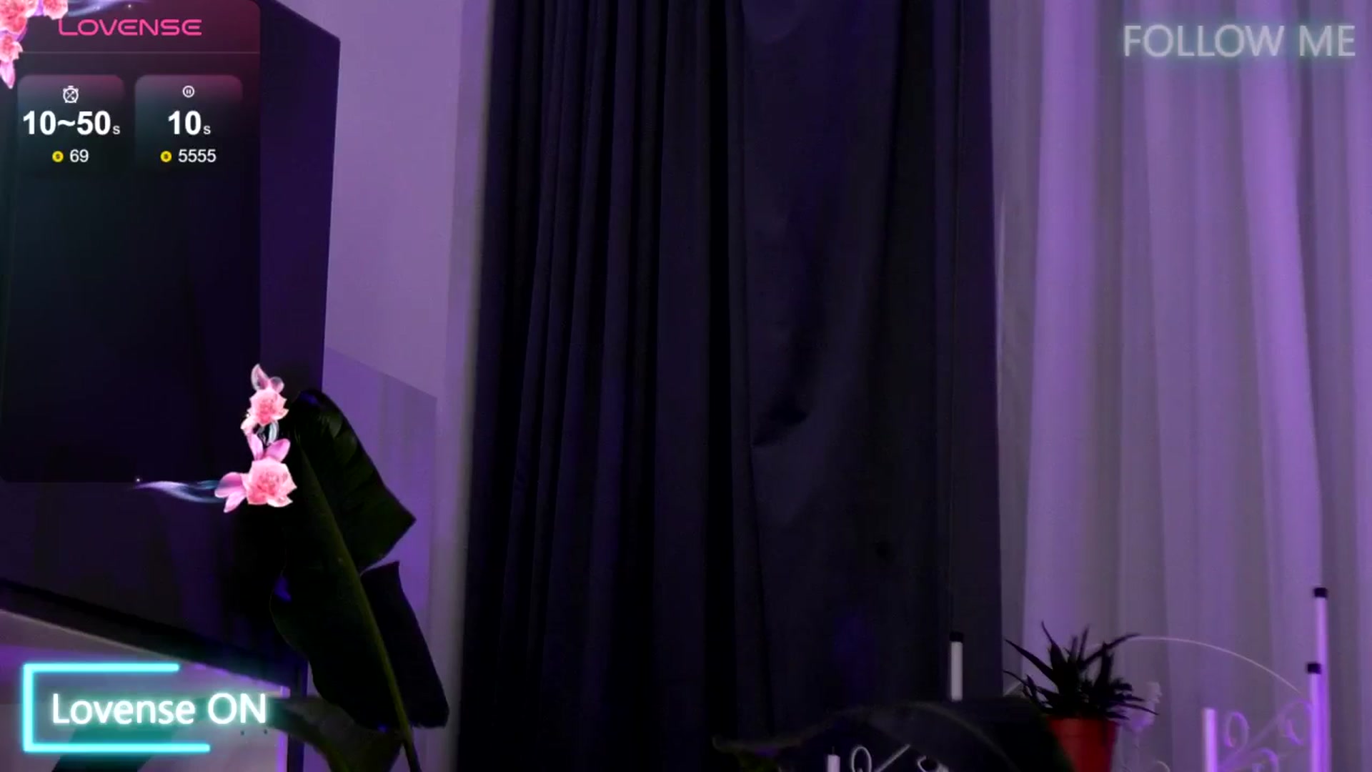 Gallery image thumbnail from EmilyRaymont's myfreecams stream on, 06/23/2025, 23:25 image 19 of 20