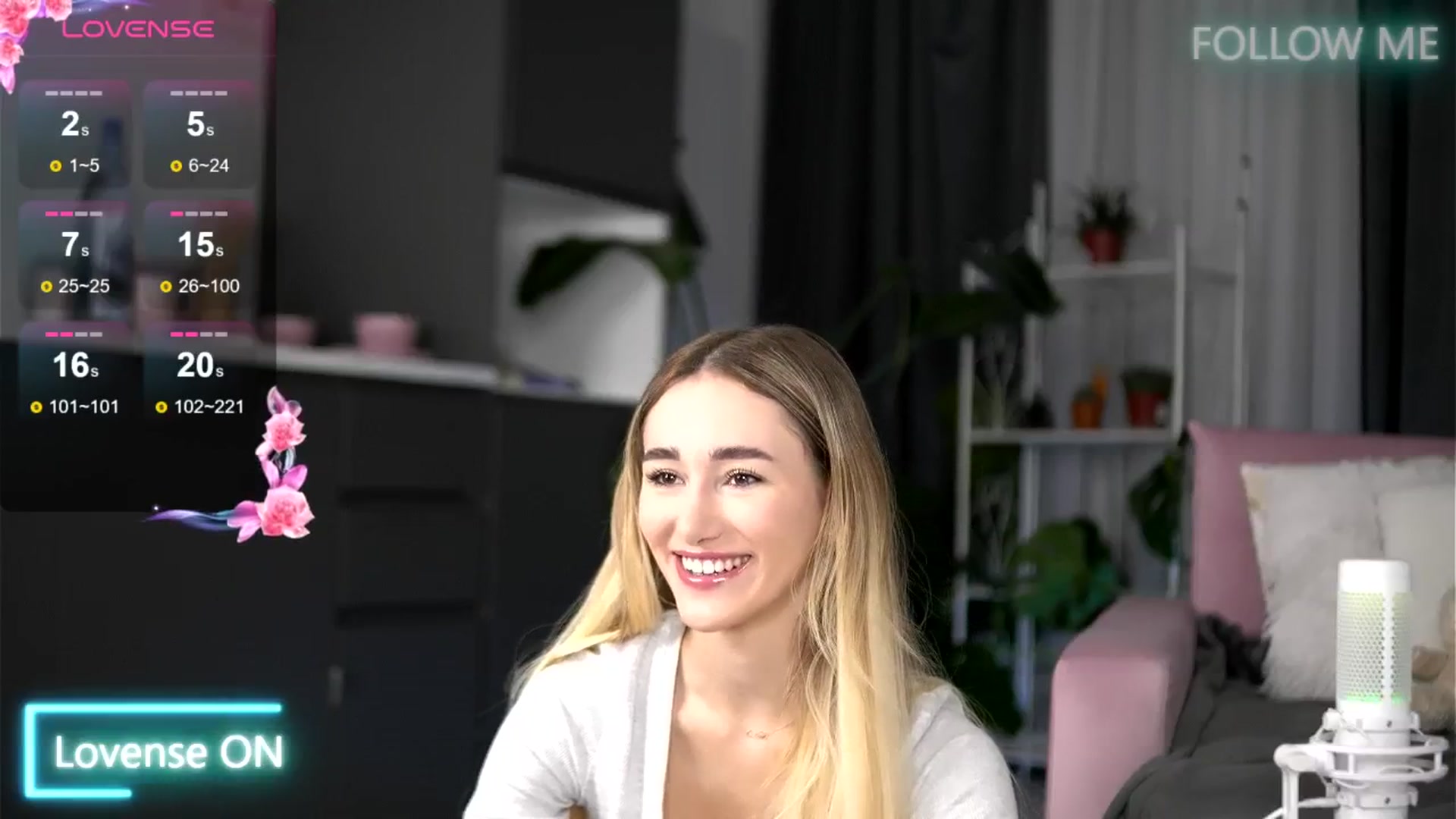 Gallery image thumbnail from EmilyRaymont's myfreecams stream on, 07/04/2025, 20:30 image 3 of 20