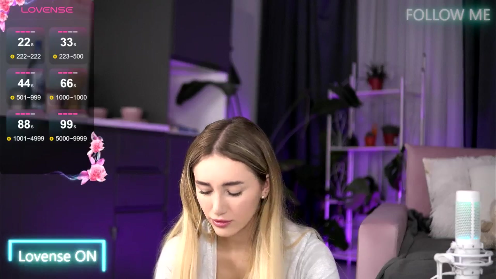 Gallery image thumbnail from EmilyRaymont's myfreecams stream on, 07/04/2025, 20:30 image 10 of 20
