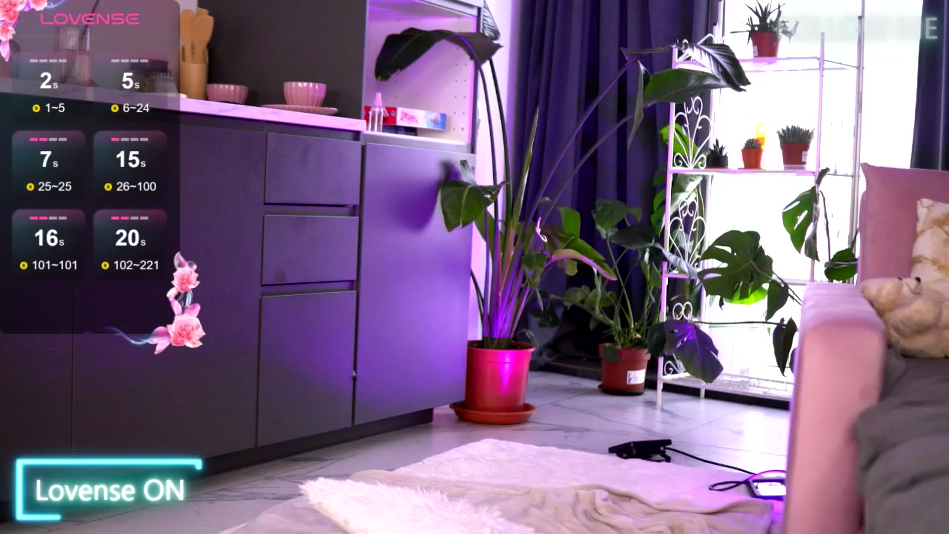 Gallery image thumbnail from EmilyRaymont's myfreecams stream on, 07/07/2025, 04:48 image 9 of 20