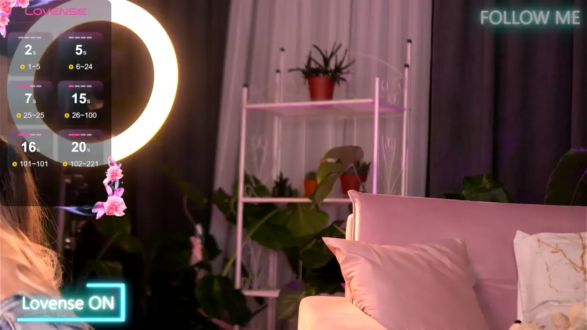 Gallery image thumbnail from EmilyRaymont's myfreecams stream on, 07/31/2025, 02:55 image 17 of 20