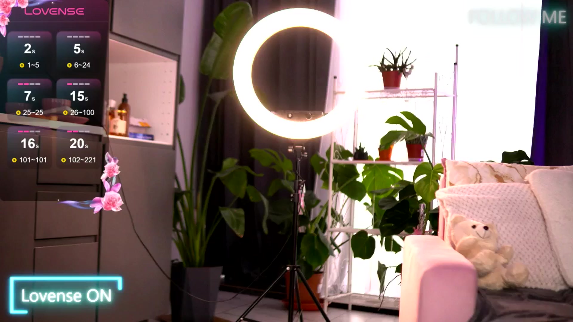 Gallery image thumbnail from EmilyRaymont's myfreecams stream on, 08/12/2025, 07:43 image 2 of 20