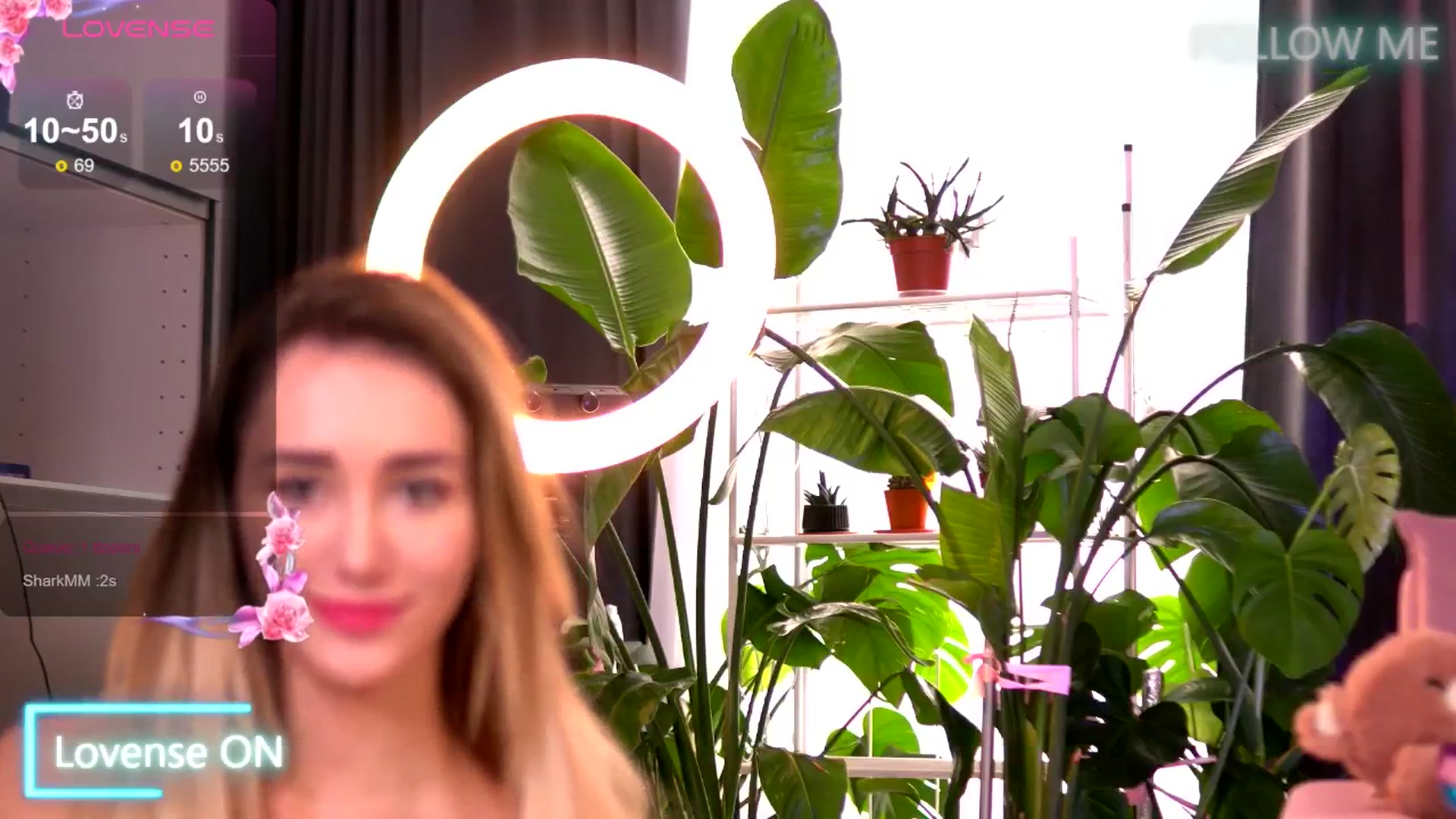 Gallery image thumbnail from EmilyRaymont's myfreecams stream on, 08/28/2025, 11:03 image 8 of 20
