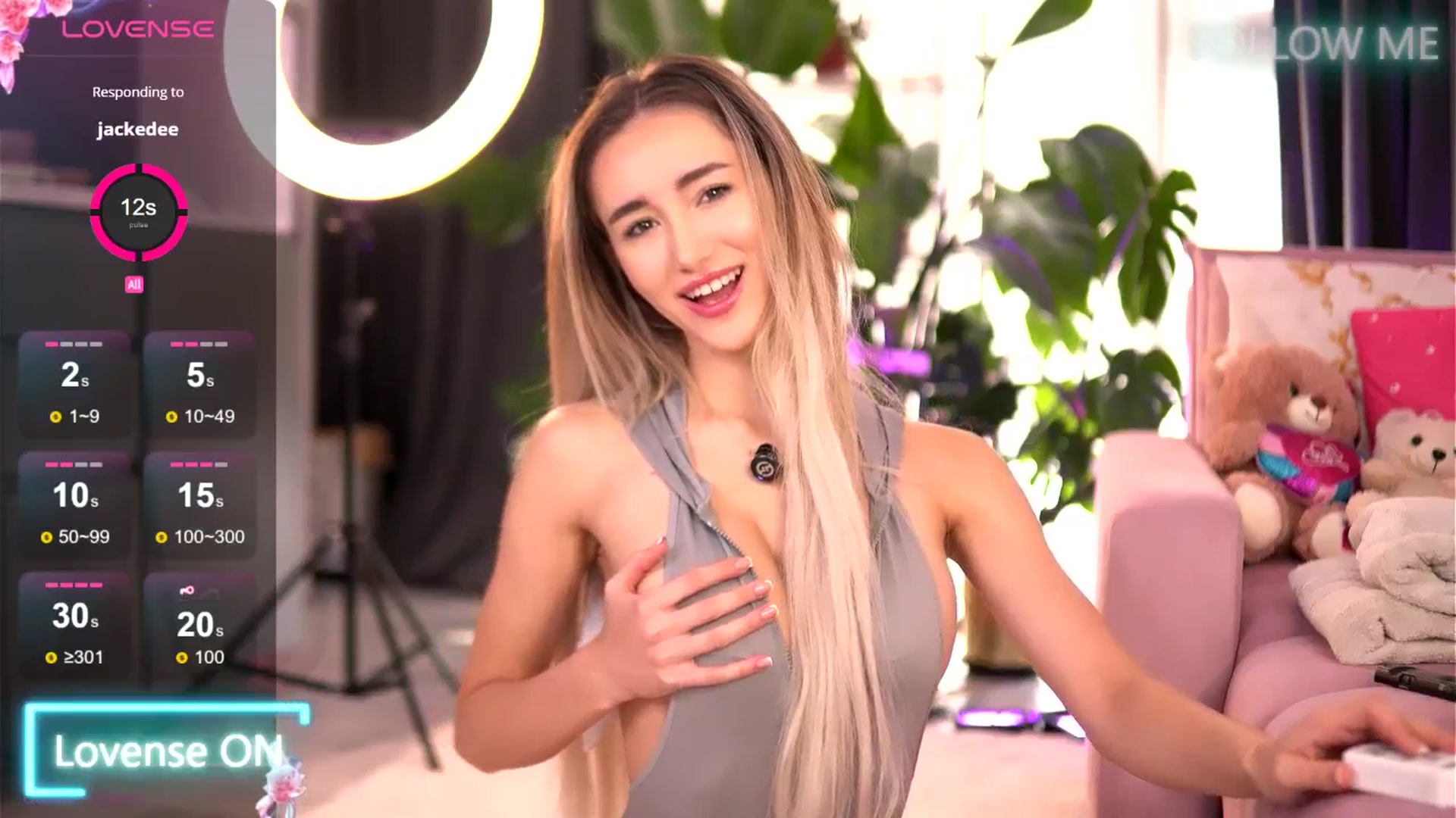 Gallery image thumbnail from EmilyRaymont's myfreecams stream on, 09/21/2025, 06:13 image 8 of 20