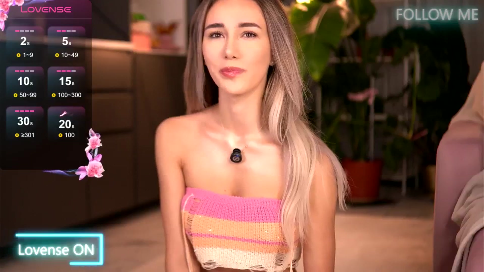 Gallery image thumbnail from EmilyRaymont's myfreecams stream on, 10/15/2025, 04:37 image 2 of 20