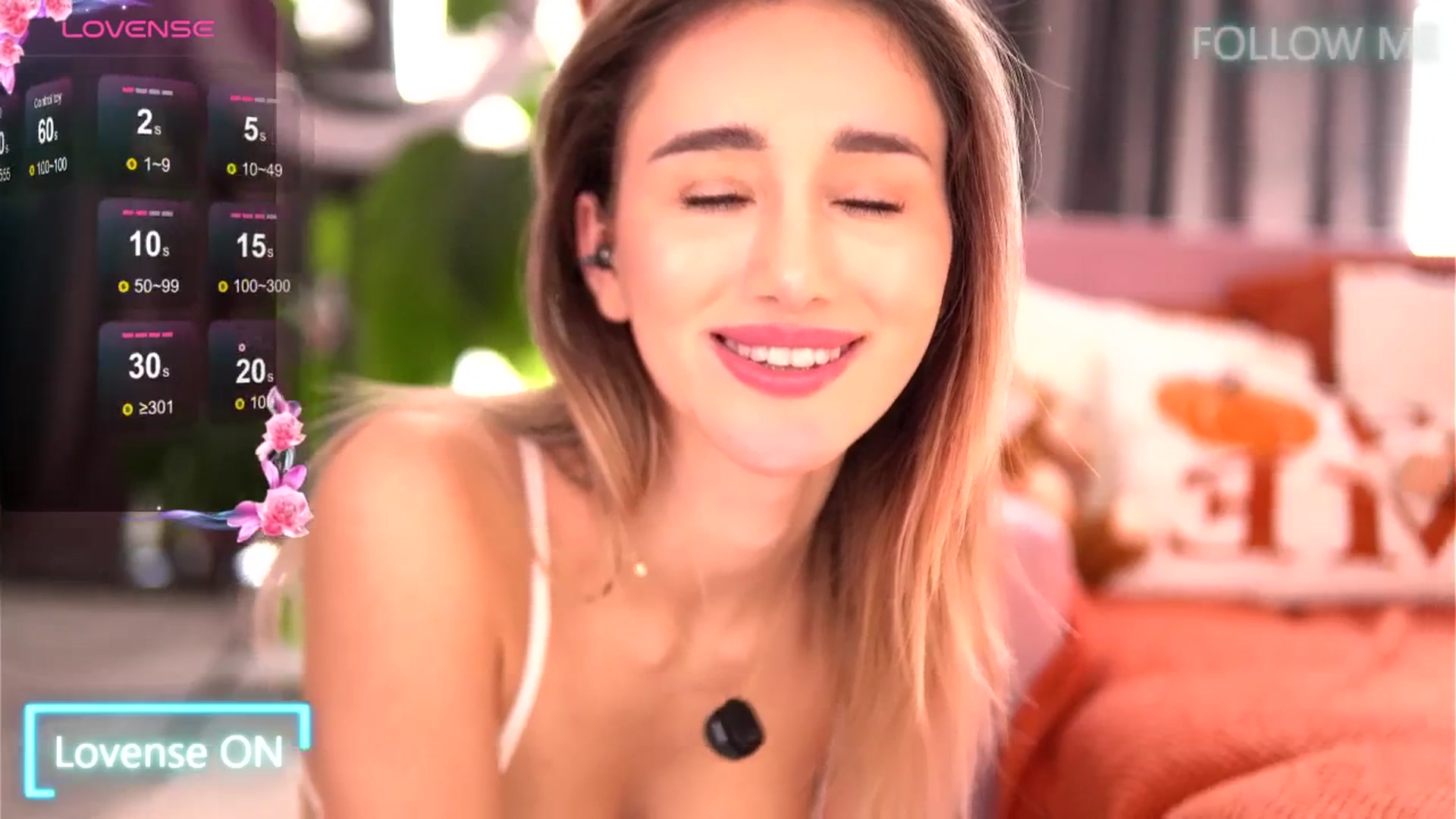 Gallery image thumbnail from EmilyRaymont's myfreecams stream on, 11/03/2025, 09:23 image 13 of 20