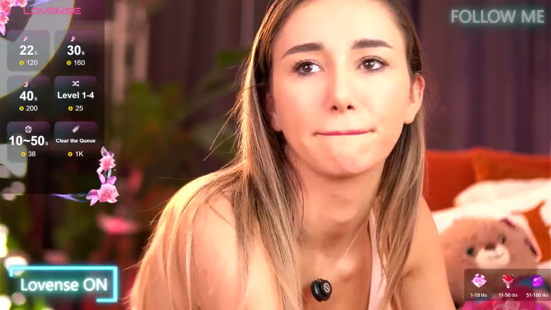 Gallery image thumbnail from EmilyRaymont's myfreecams stream on, 11/24/2025, 09:13 image 12 of 20