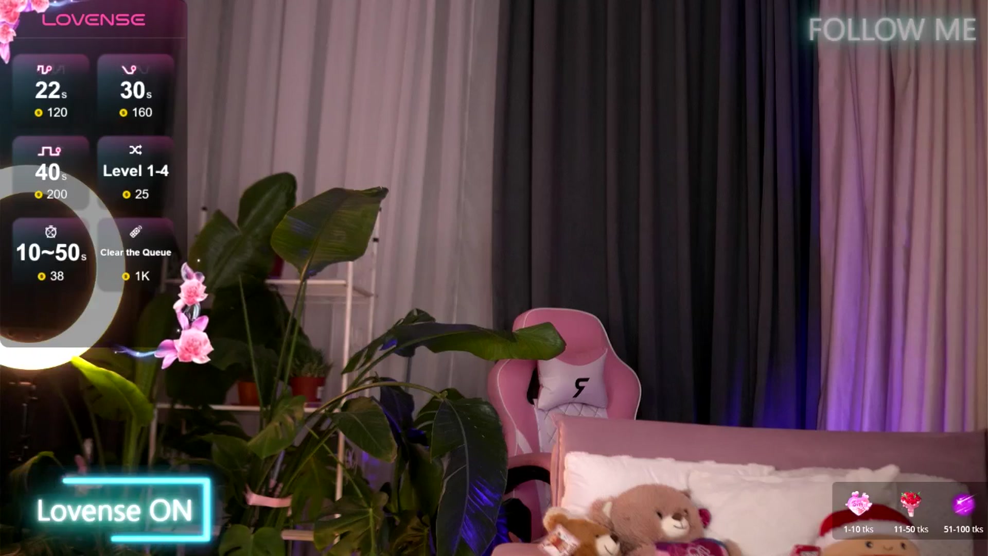 Gallery image thumbnail from EmilyRaymont's myfreecams stream on, 12/14/2025, 16:10 image 6 of 20