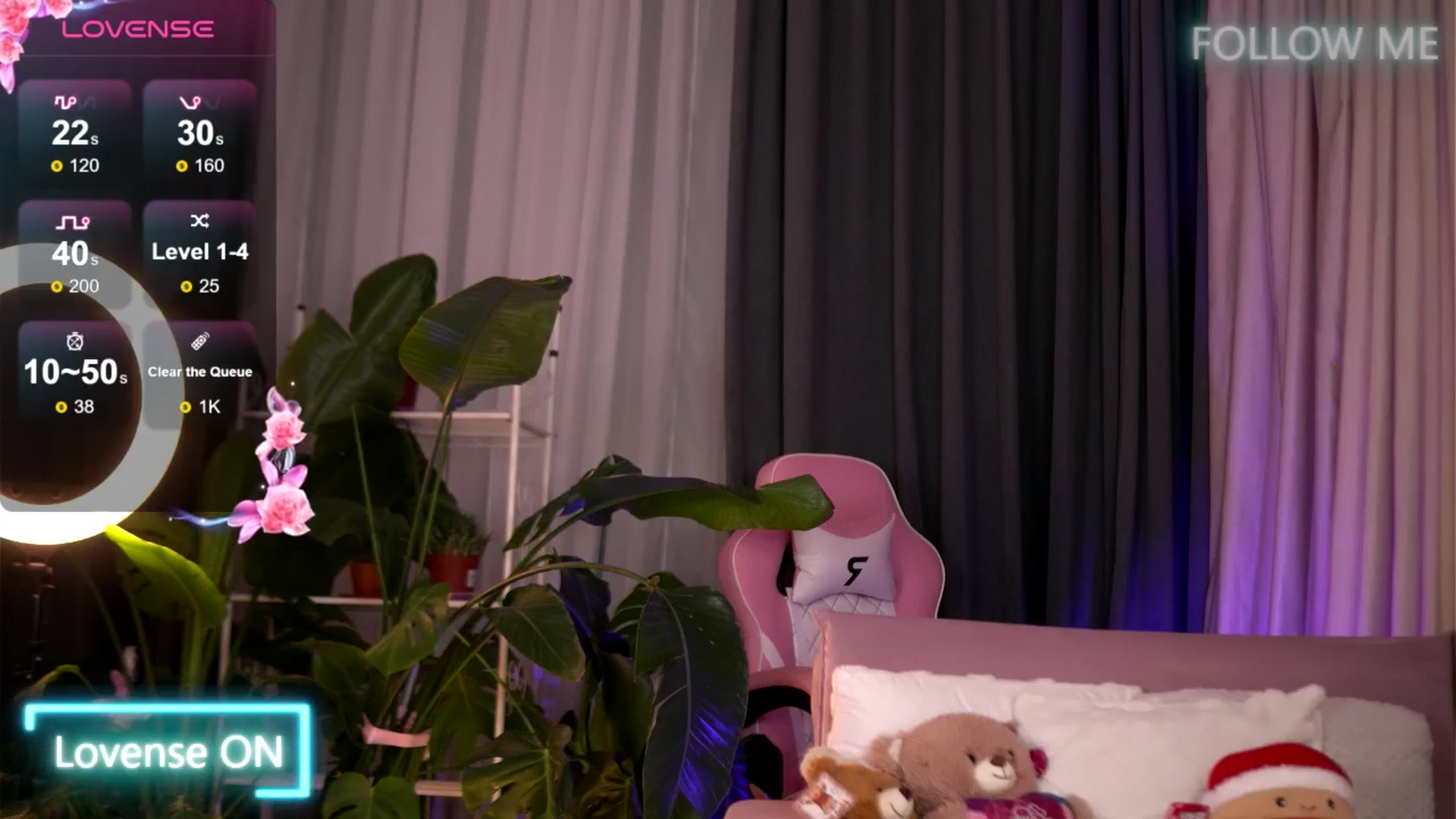 Gallery image thumbnail from EmilyRaymont's myfreecams stream on, 12/14/2025, 16:10 image 7 of 20