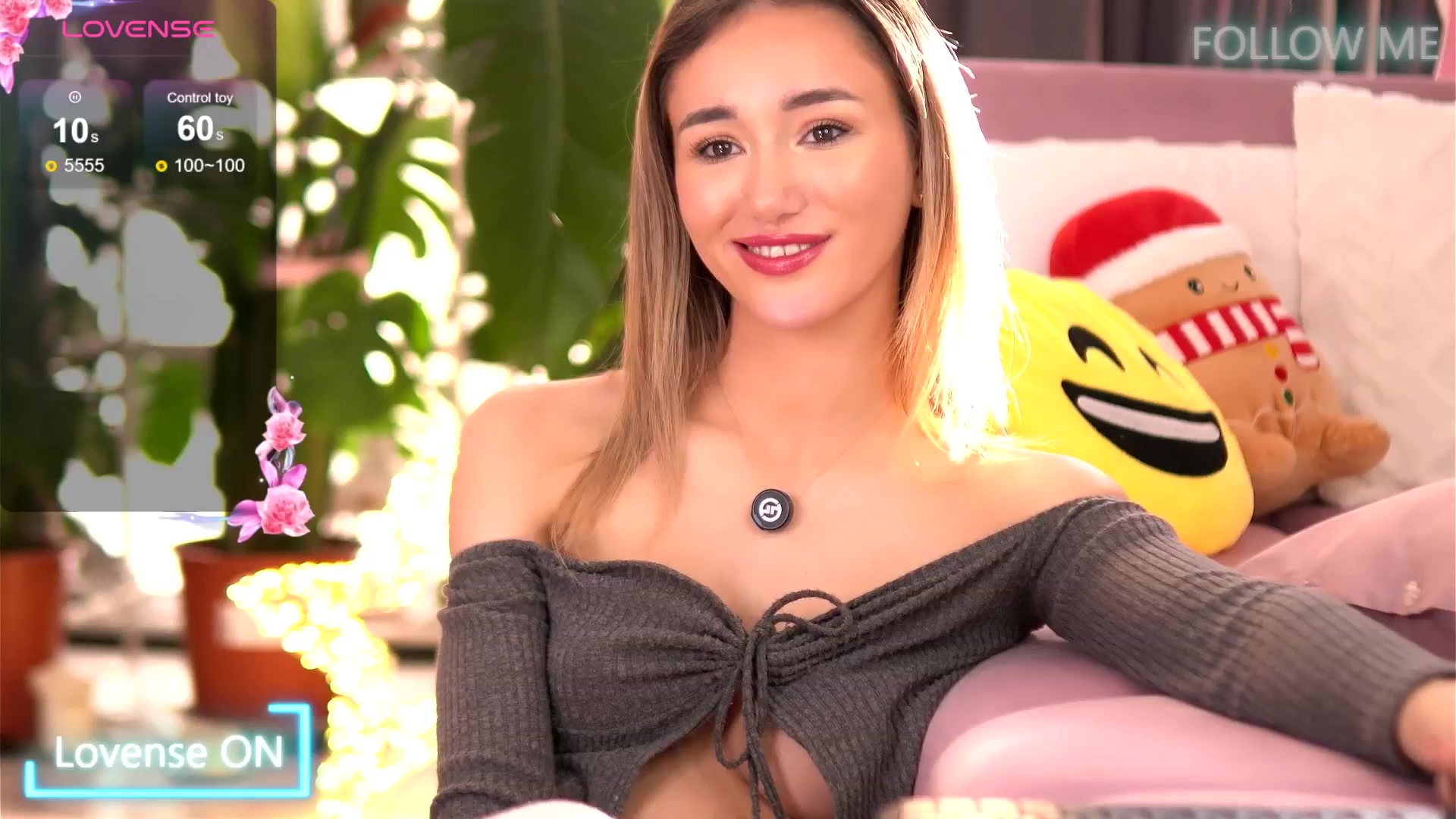 Gallery image thumbnail from EmilyRaymont's myfreecams stream on, 12/19/2025, 08:52 image 19 of 20
