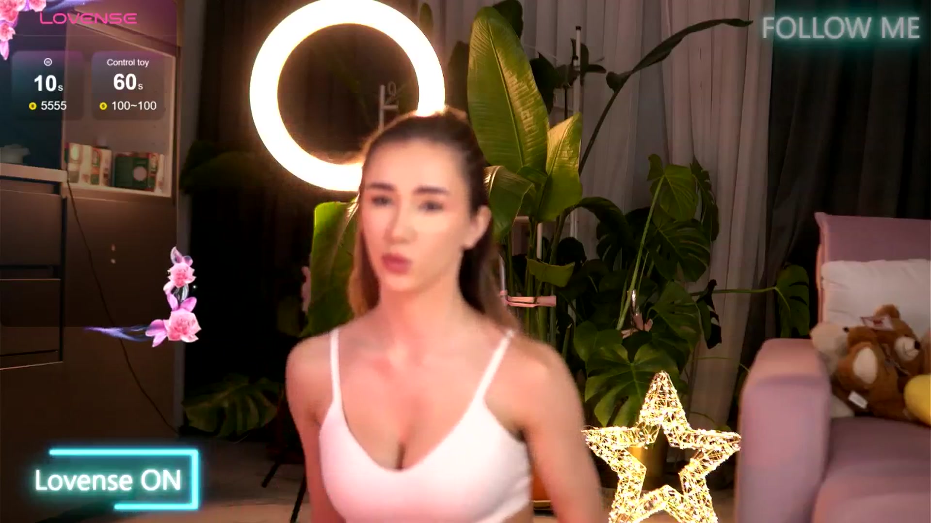 Gallery image thumbnail from EmilyRaymont's myfreecams stream on, 01/22/2026, 03:20 image 6 of 20