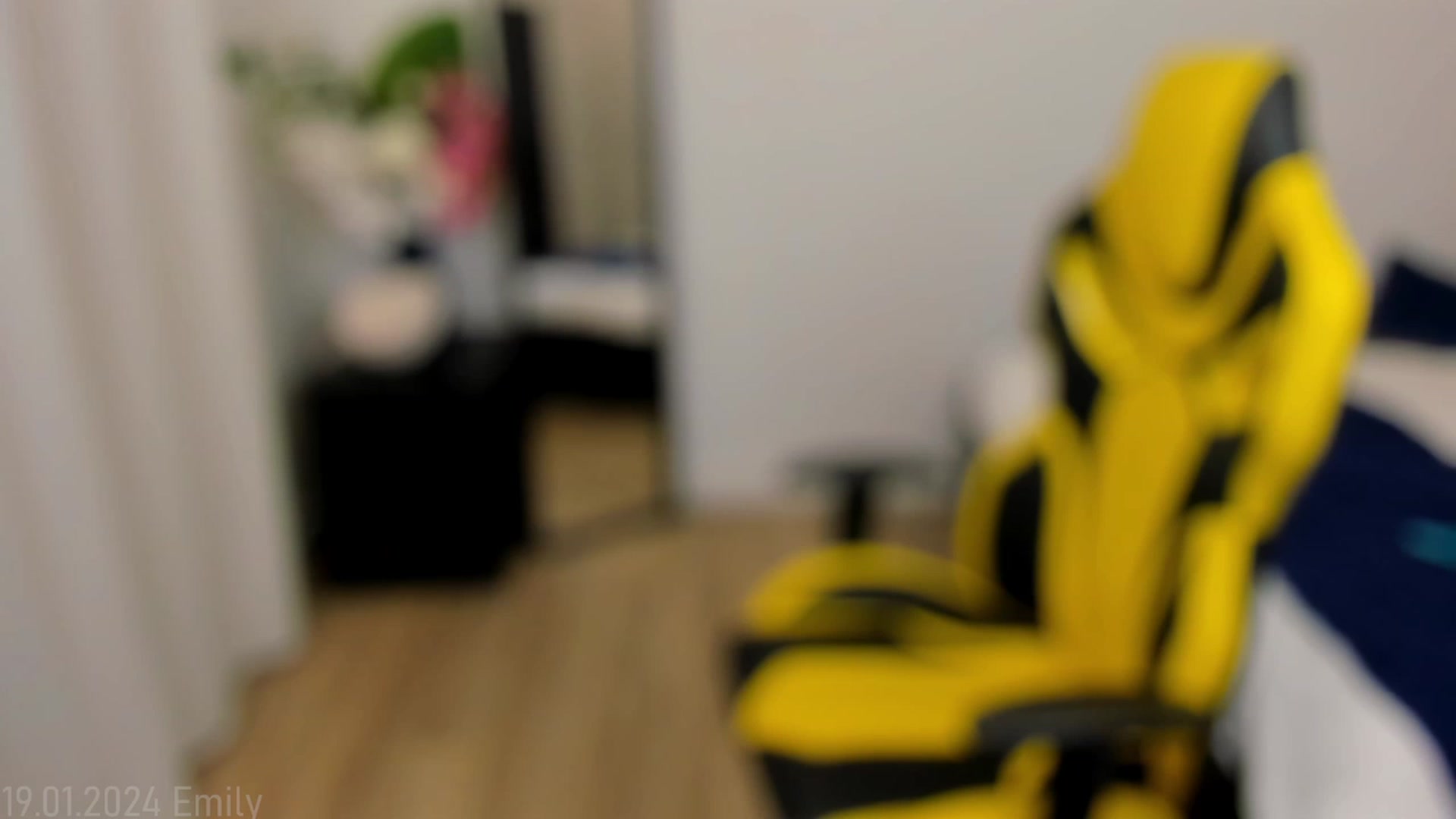 Gallery image thumbnail from EmilyRose1's myfreecams stream on, 01/19/2024, 22:19 image 14 of 20