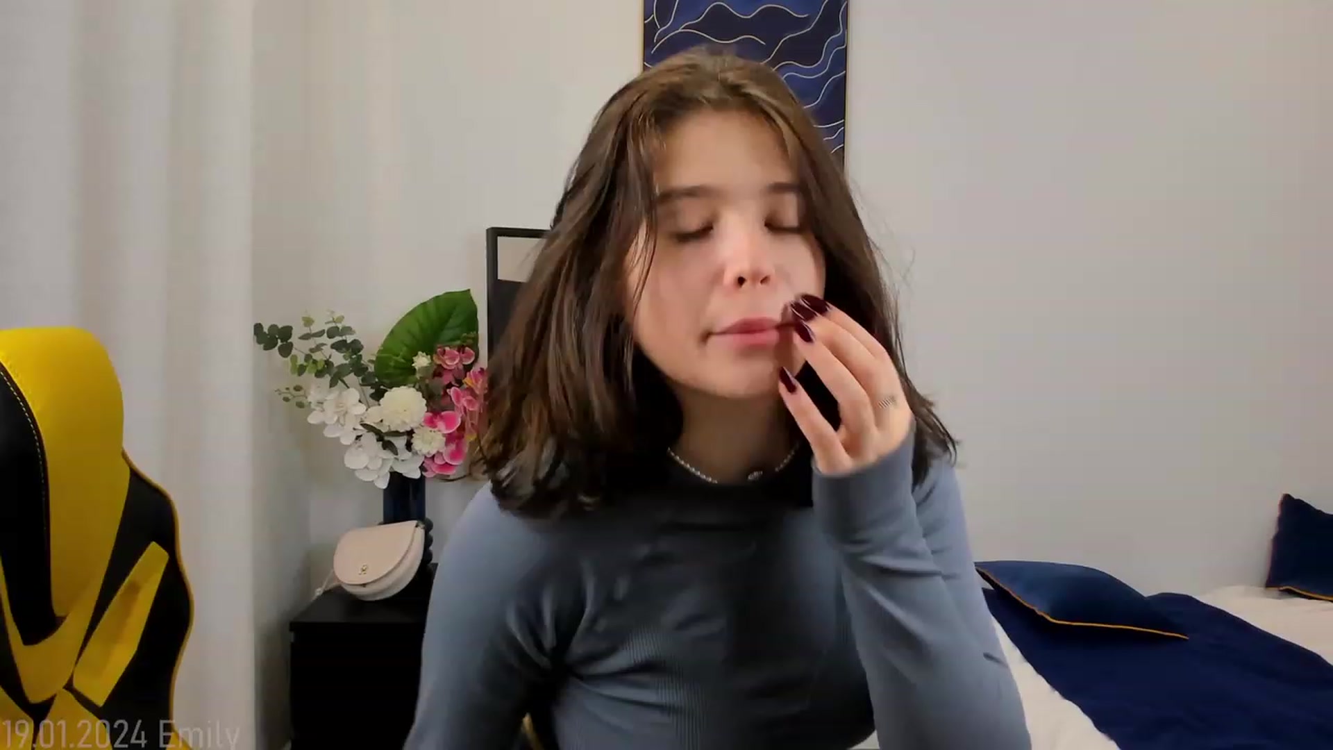 Gallery image thumbnail from EmilyRose1's myfreecams stream on, 01/19/2024, 22:19 image 2 of 20