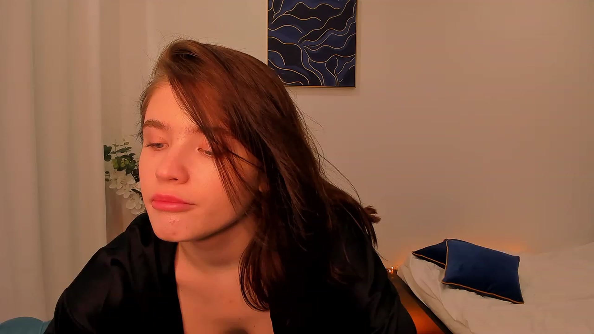 Gallery image thumbnail from EmilyRose1's myfreecams stream on, 01/21/2024, 01:15 image 14 of 20