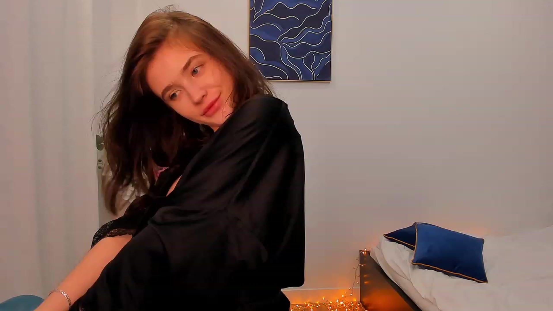 Gallery image thumbnail from EmilyRose1's myfreecams stream on, 01/21/2024, 01:15 image 6 of 20