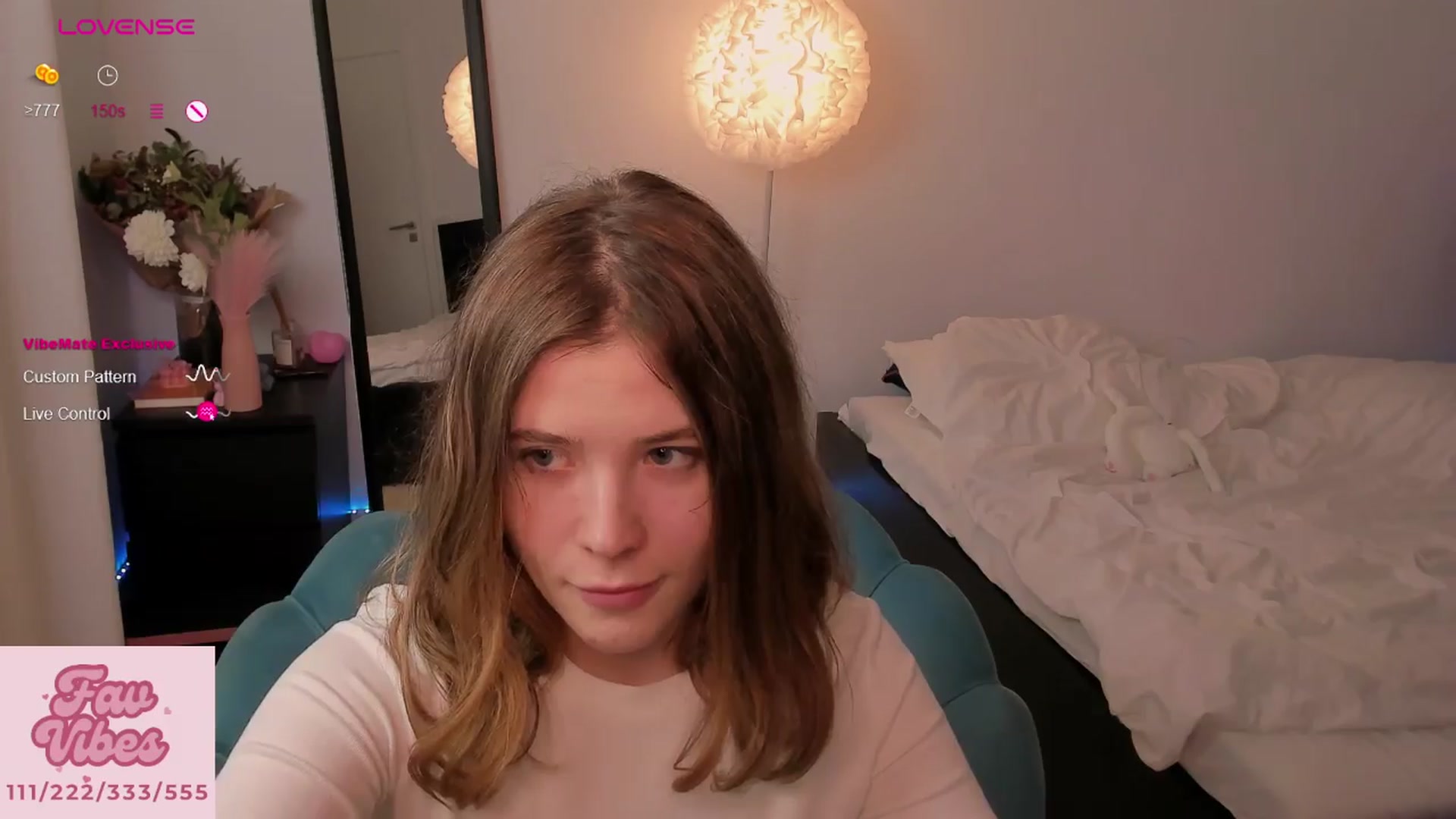 Gallery image thumbnail from EmilyRose1's myfreecams stream on, 04/01/2024, 23:09 image 13 of 20